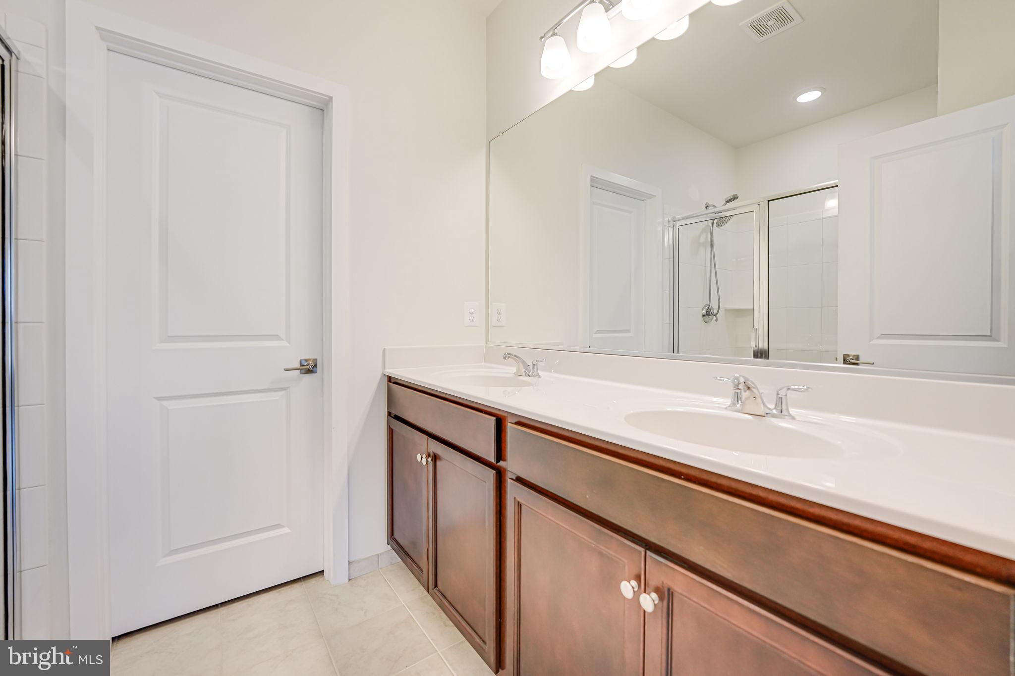 ROBINSON VILLAGE - Residential Lease