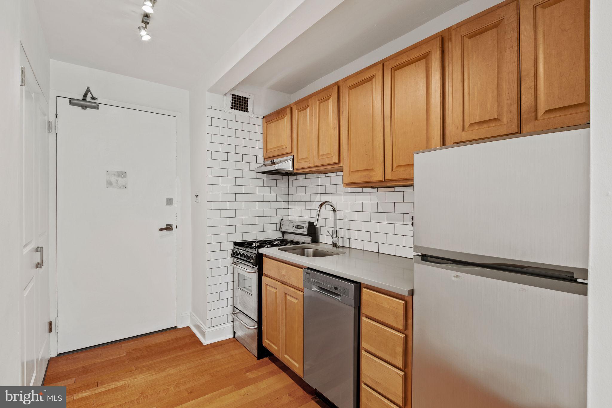 1810 RITTENHOUSE SQUARE 313