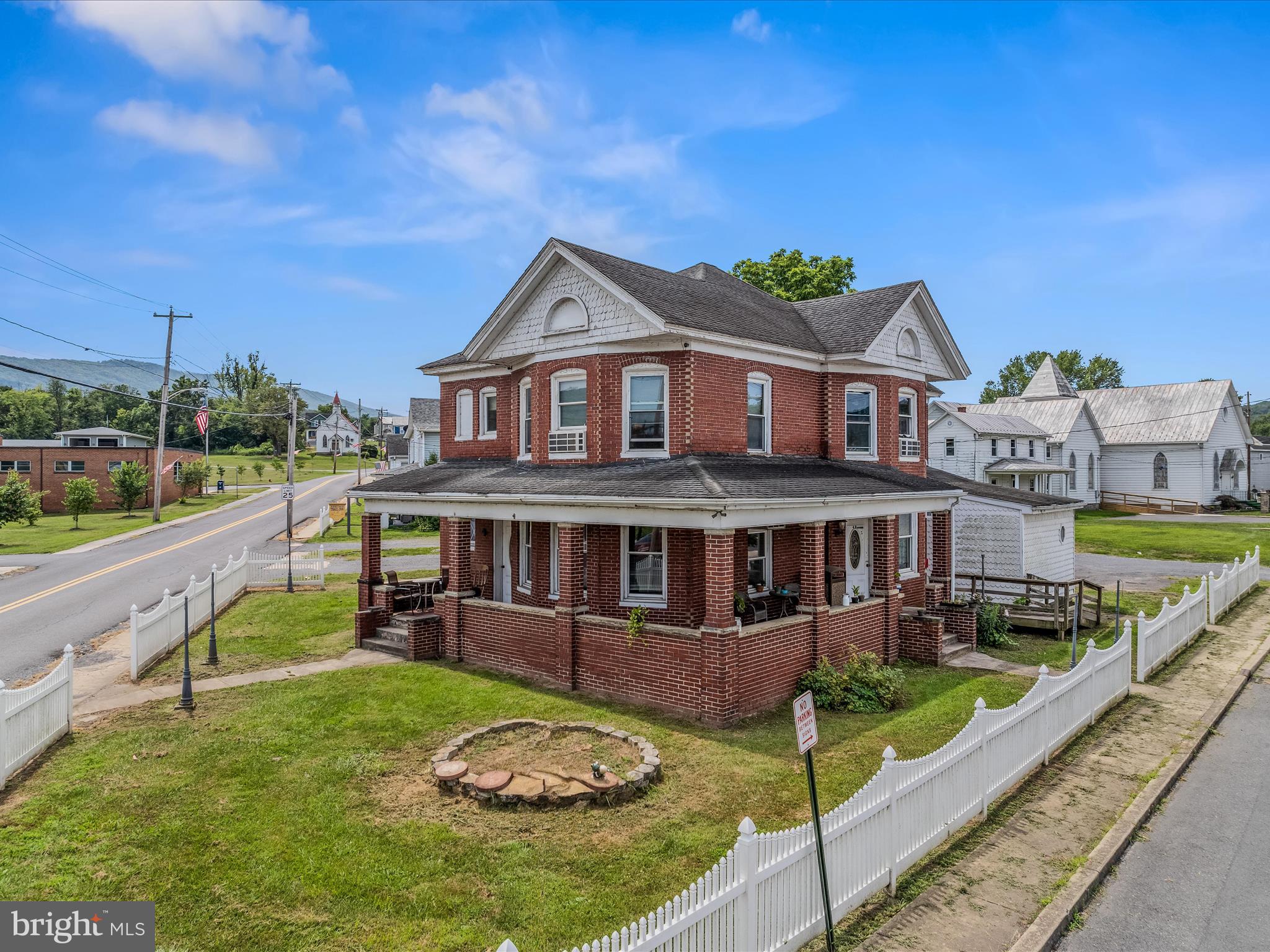 40 WINCHESTER STREET