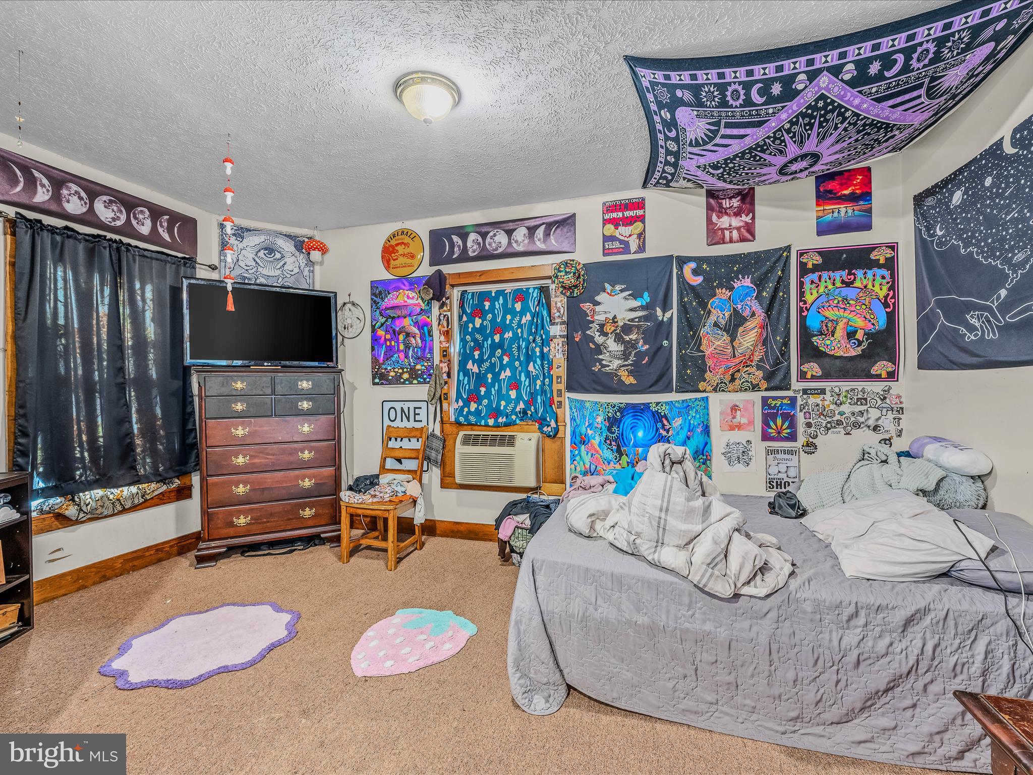 PAW PAW - Residential