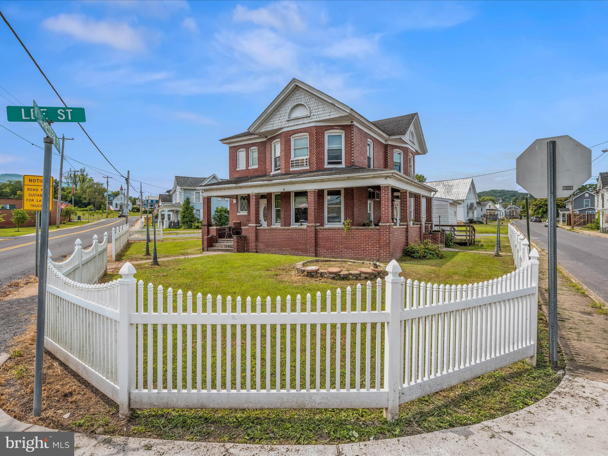 PAW PAW - Residential