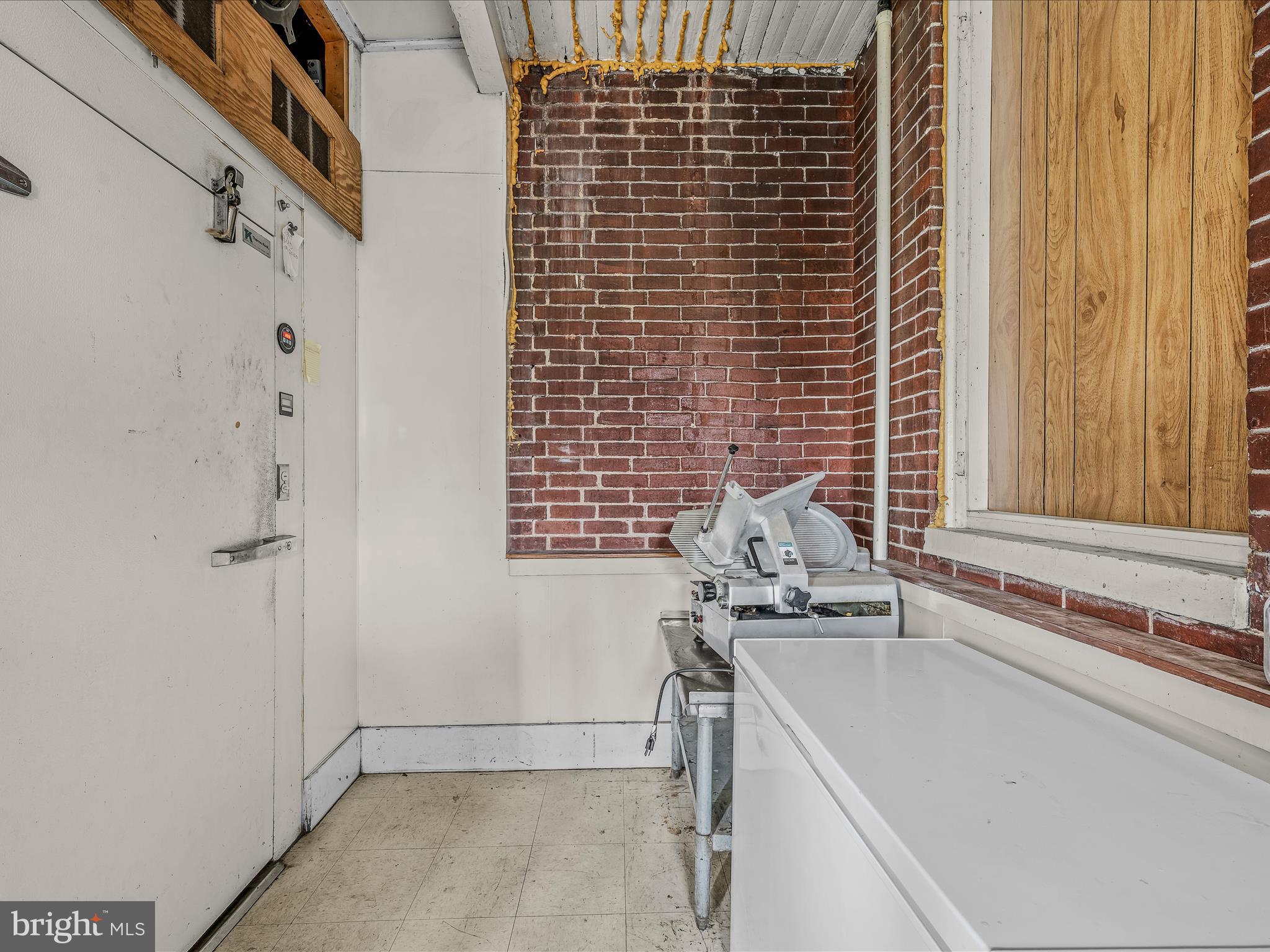 PAW PAW - Residential