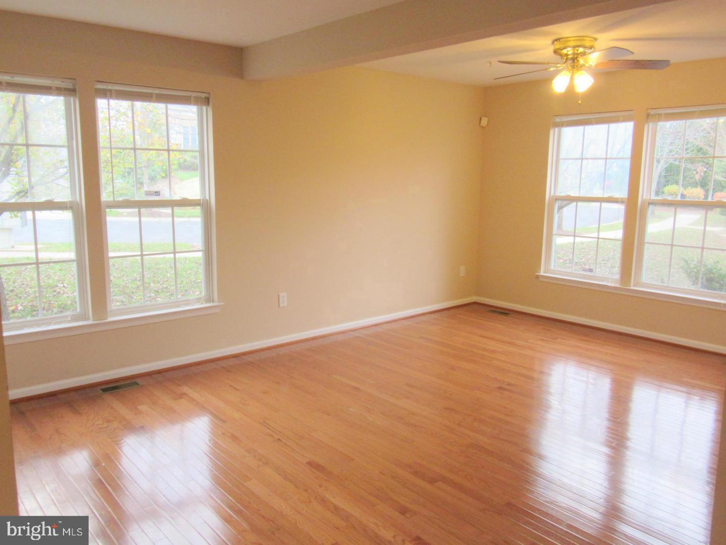 AMBERLEA FARM - Residential Lease