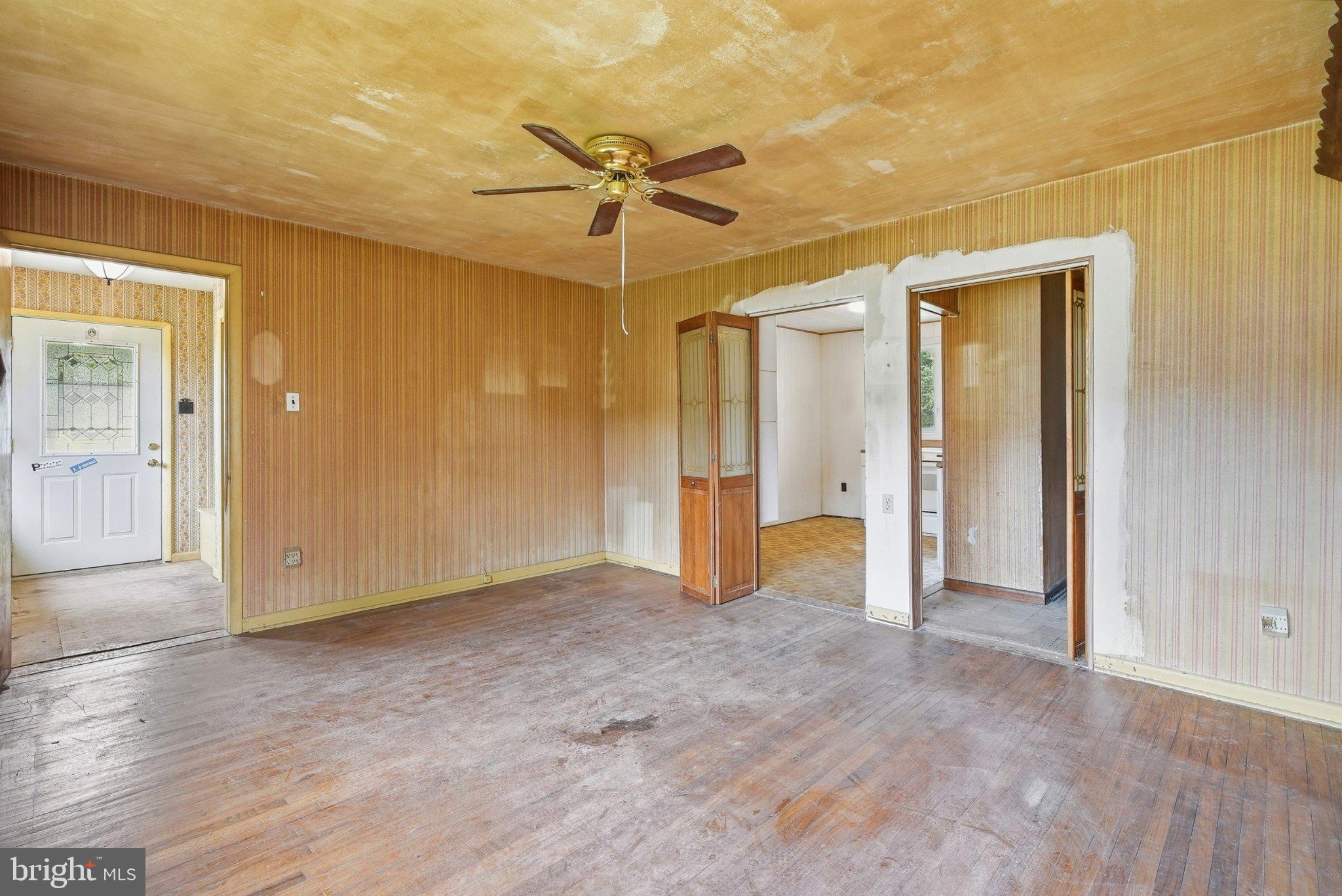 2584 GALLOWAY ROAD