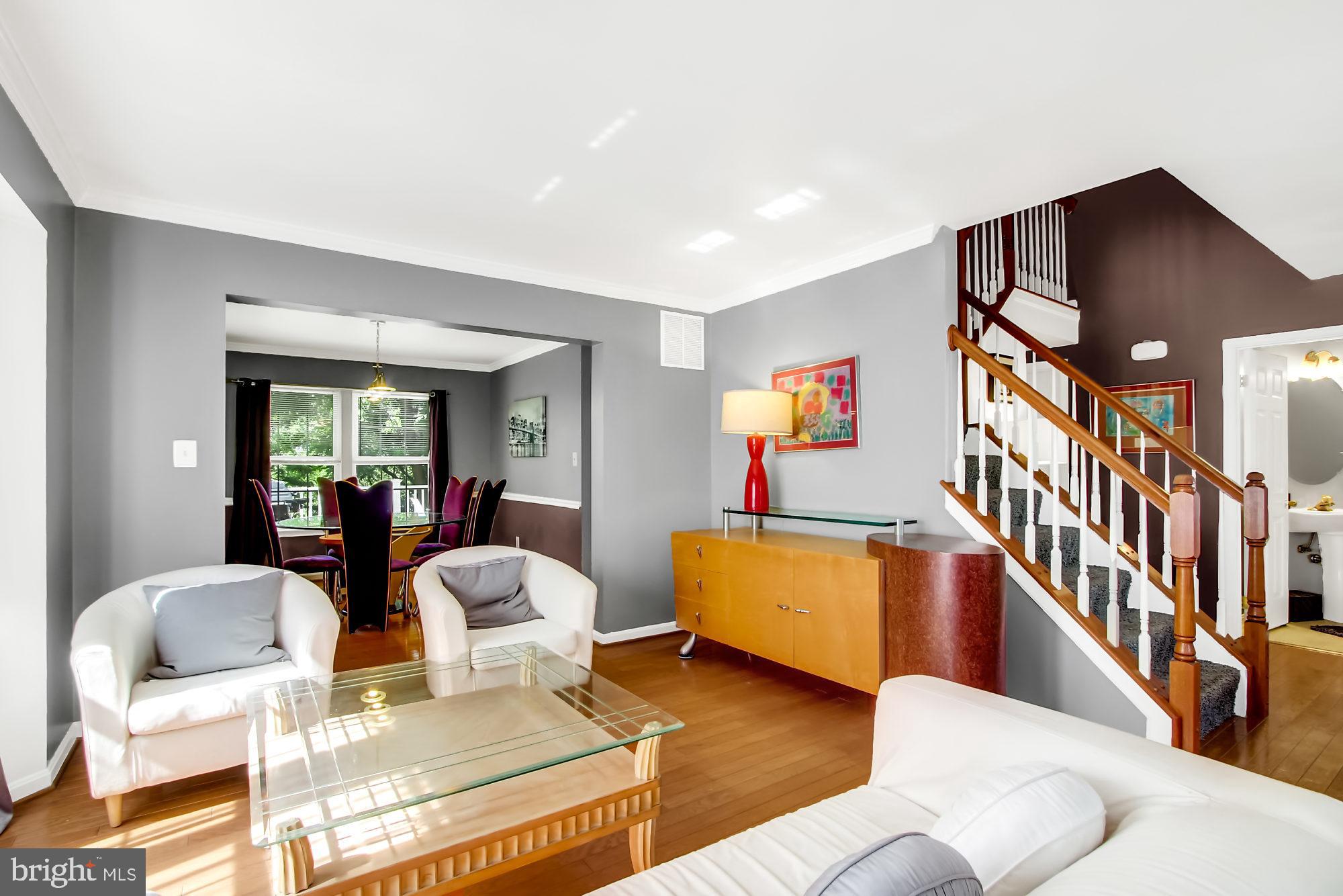 FOREST LAKES - Residential