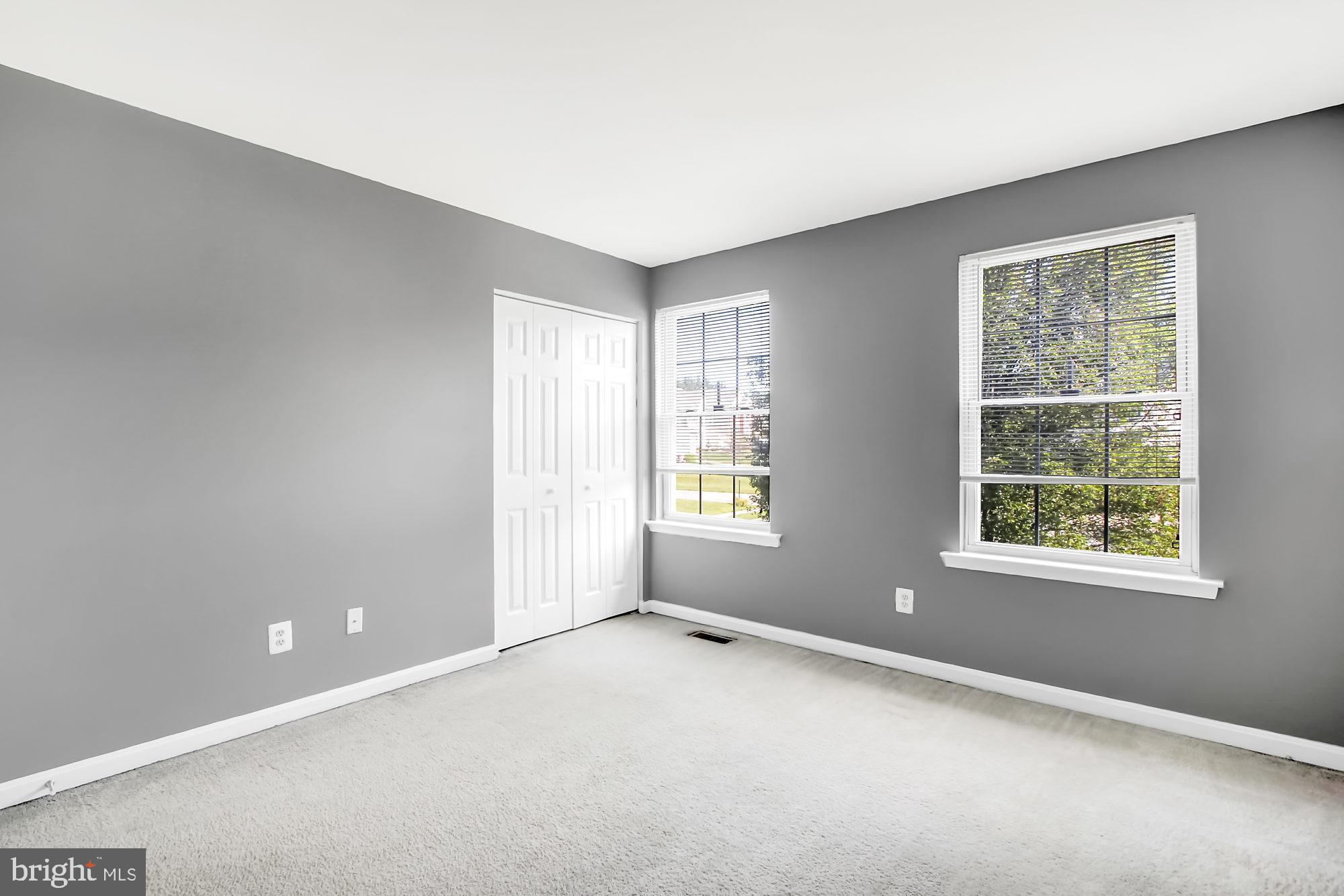 FOREST LAKES - Residential