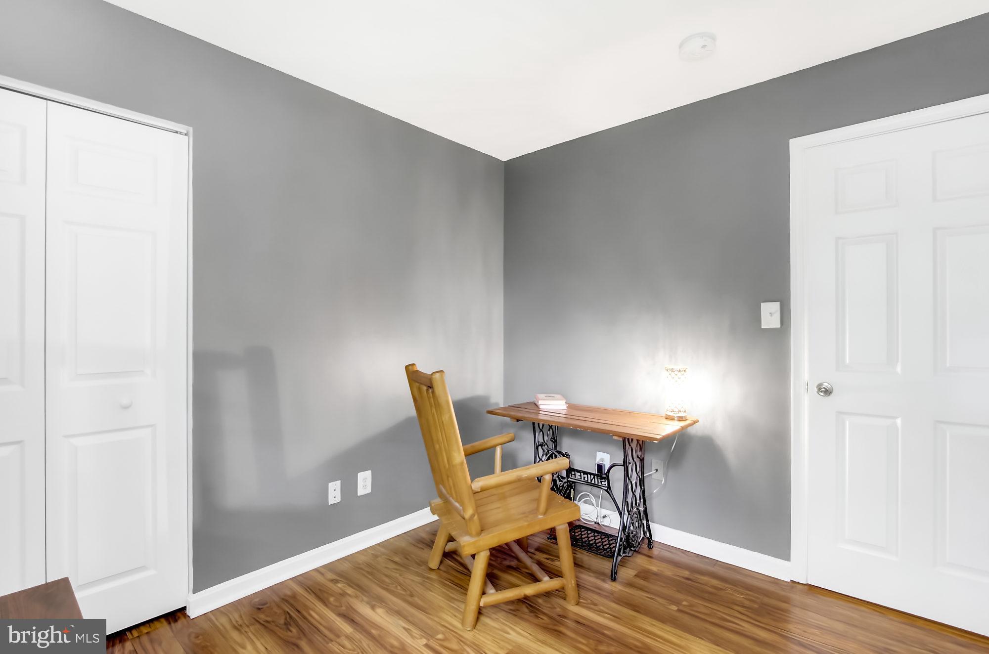 FOREST LAKES - Residential