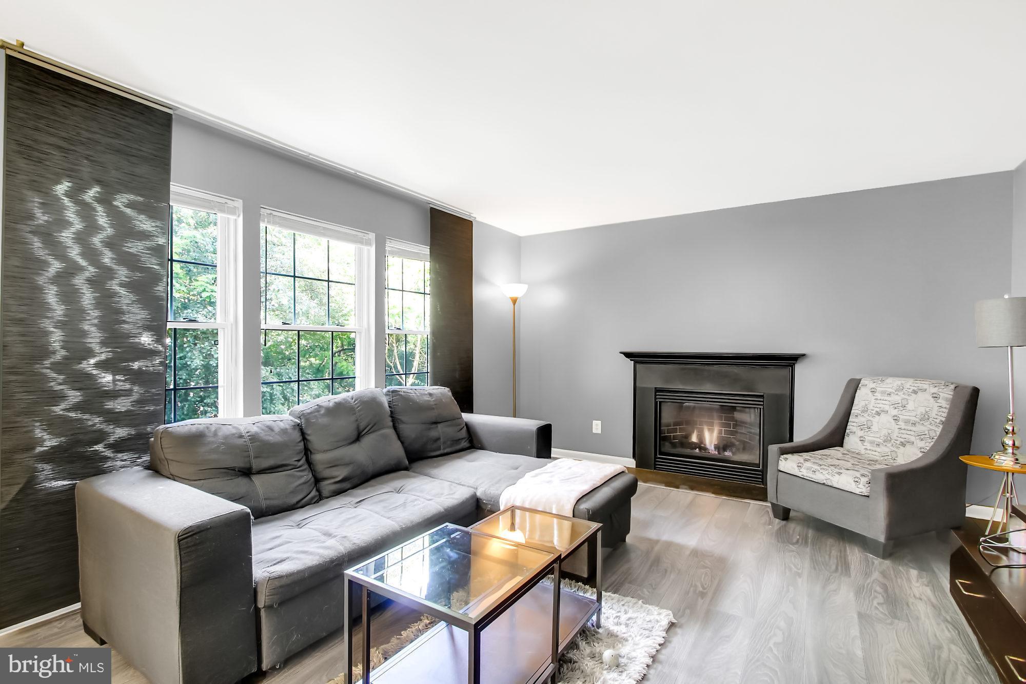 FOREST LAKES - Residential