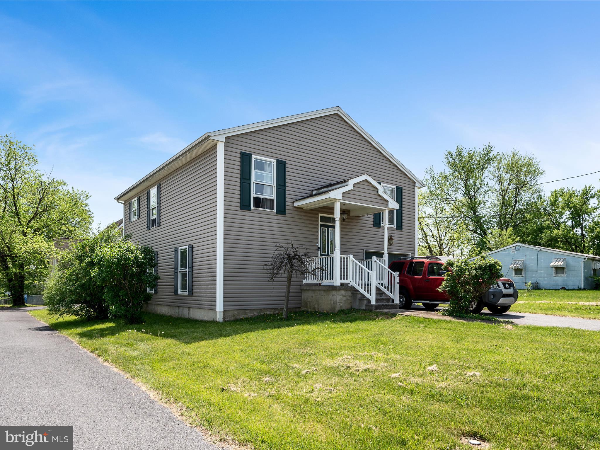 FAIRGROUND HEIGHTS - Residential