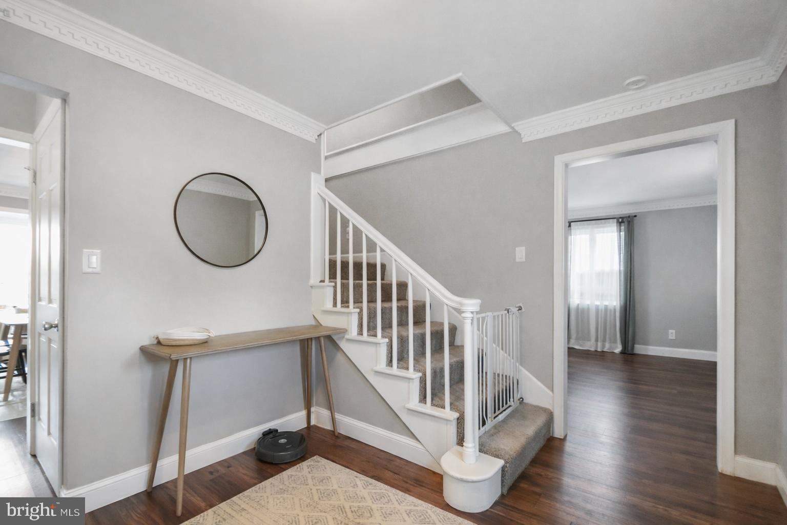 1003 E CHERRY STREET