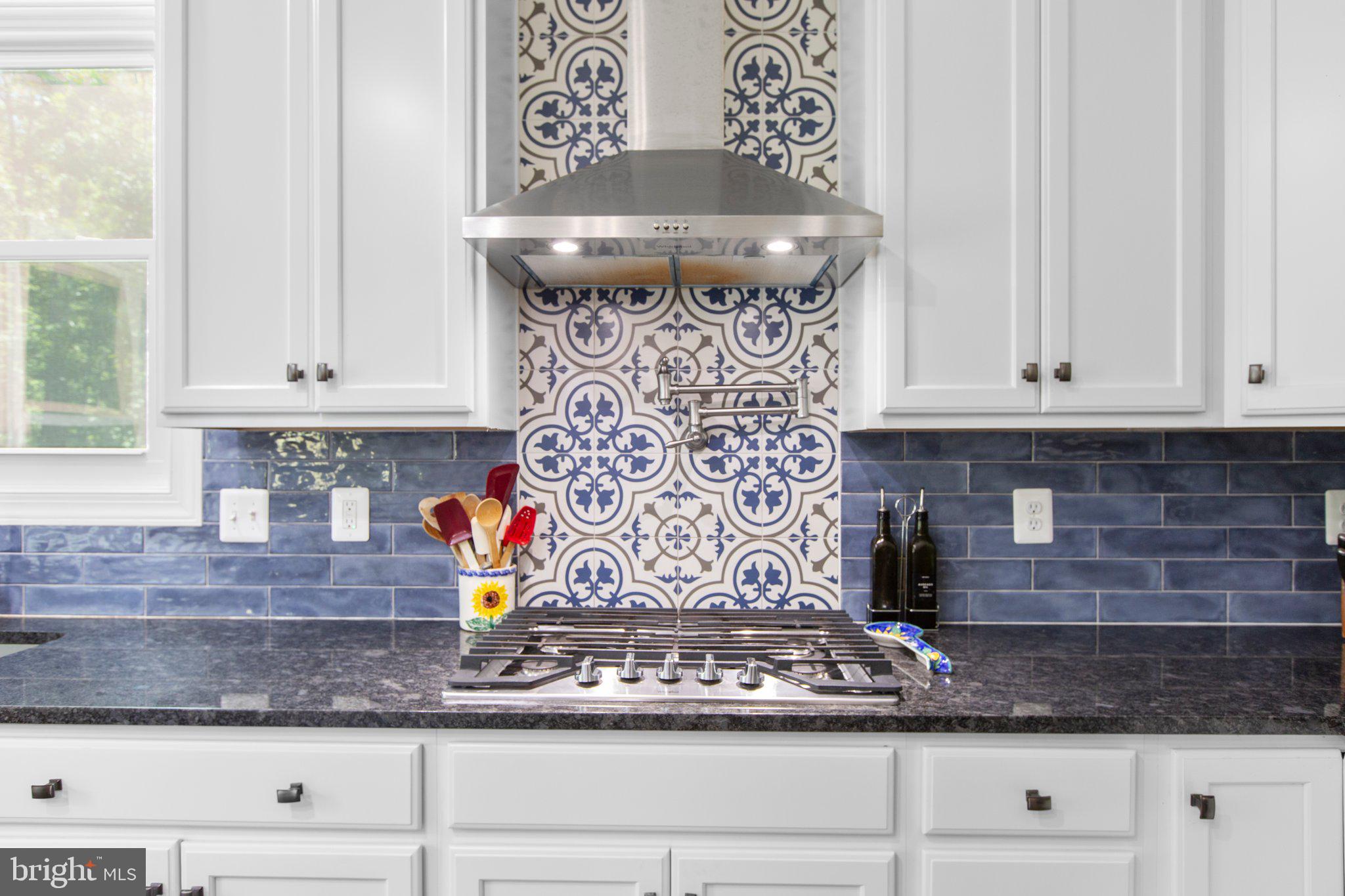 SULLIVAN ESTATES - Residential