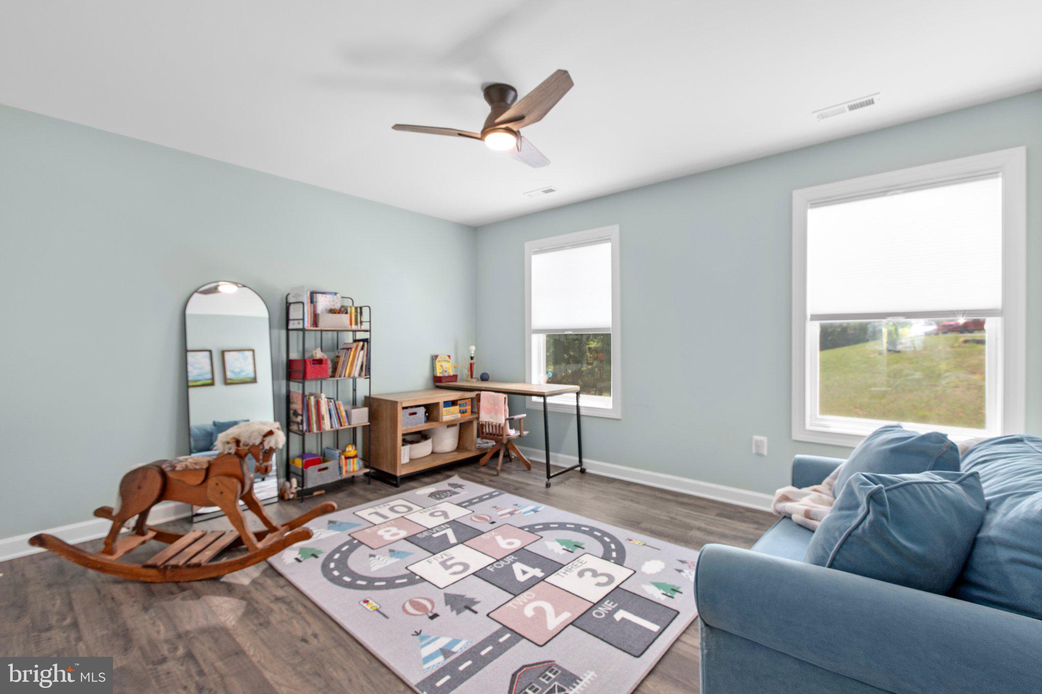 SULLIVAN ESTATES - Residential