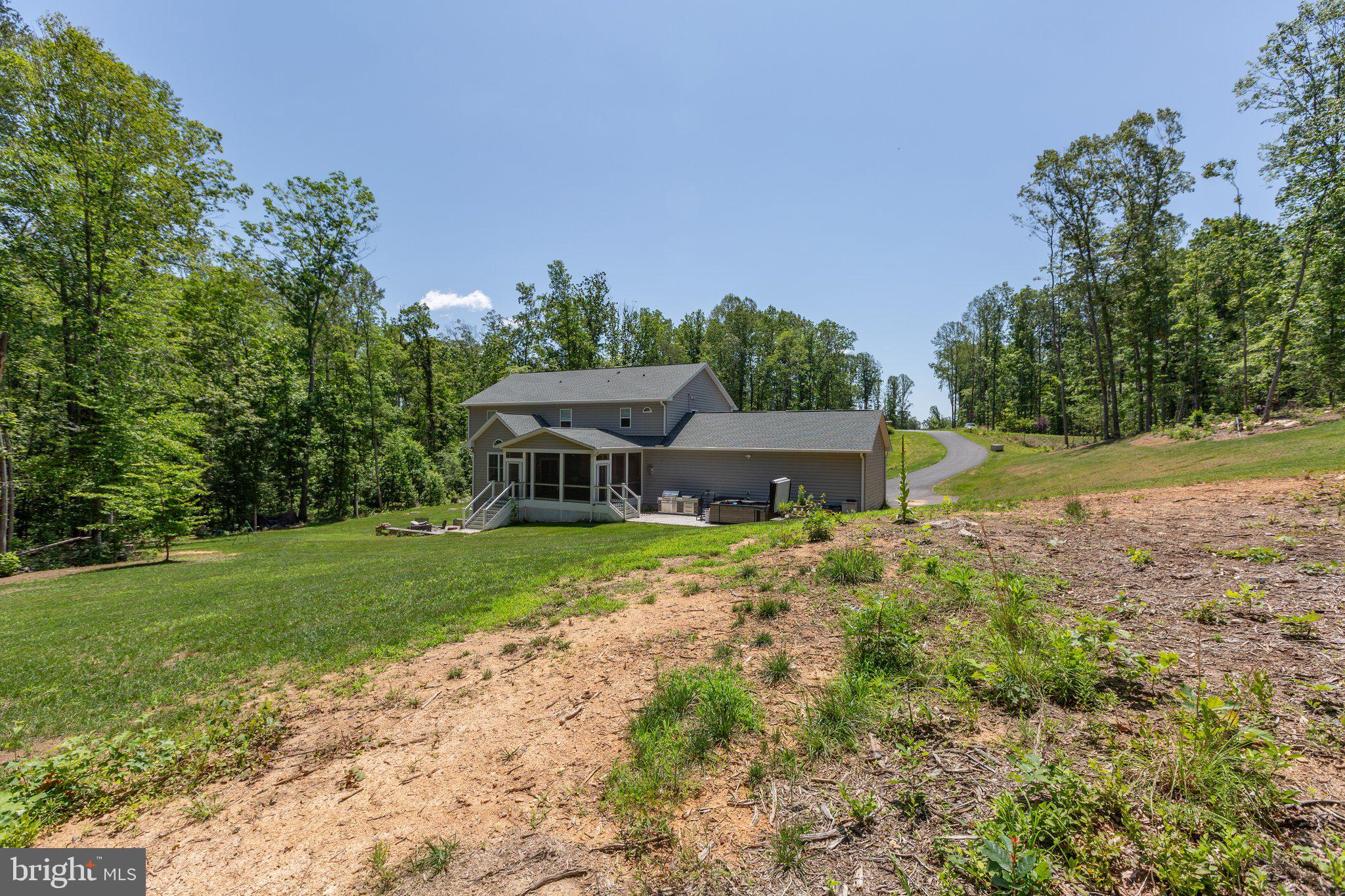 SULLIVAN ESTATES - Residential