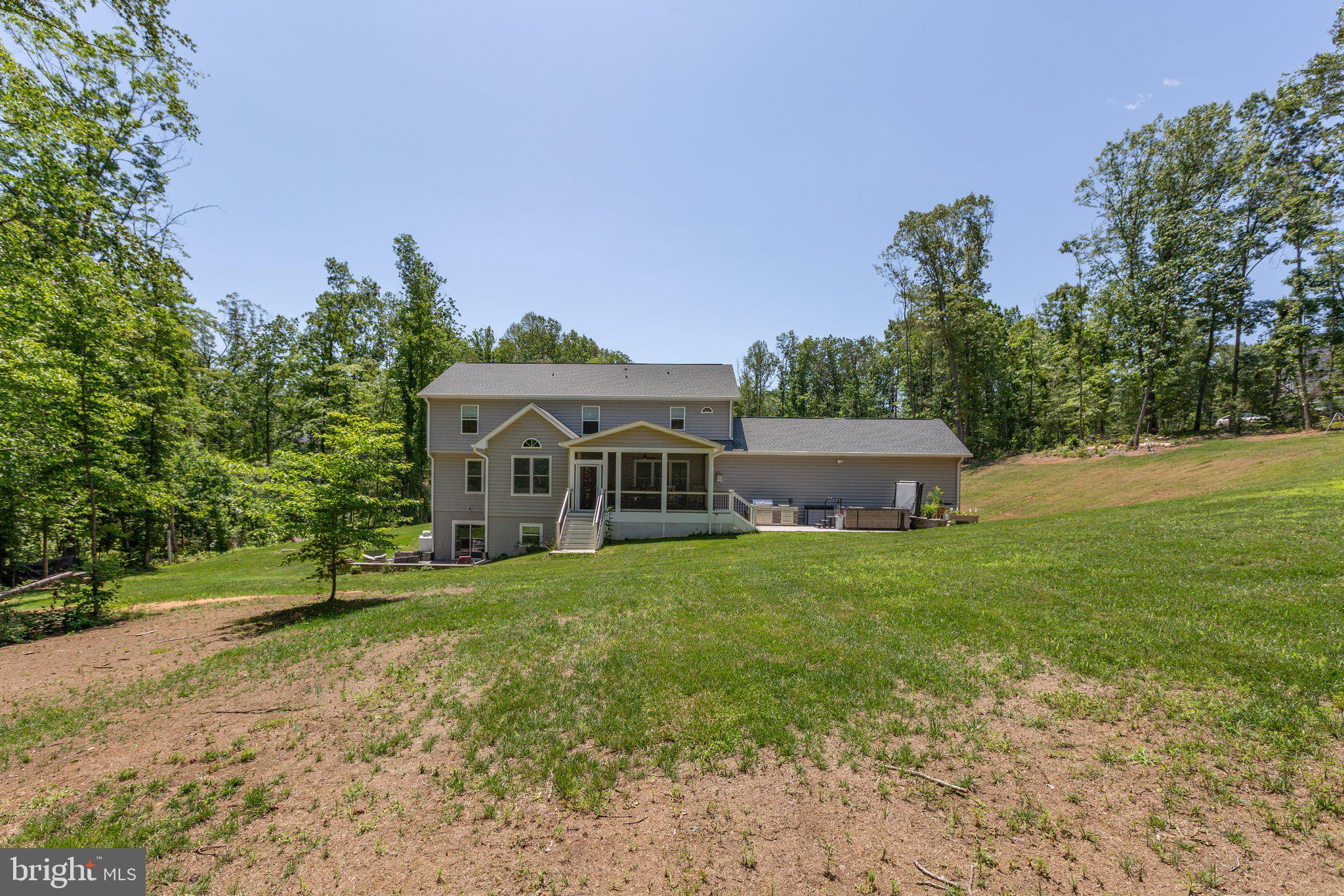 SULLIVAN ESTATES - Residential