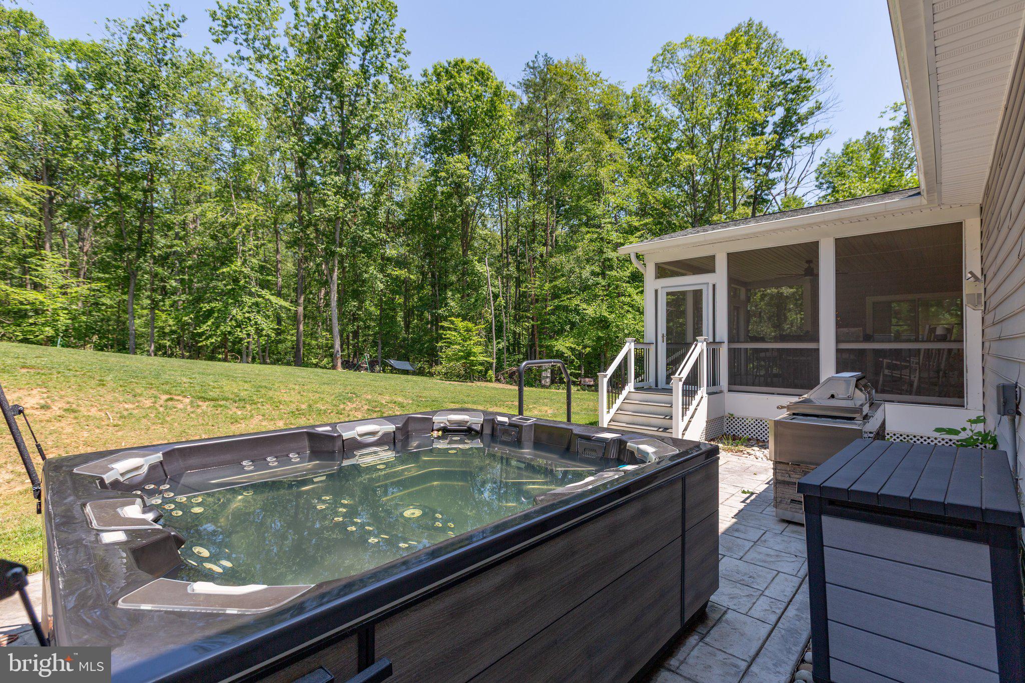 SULLIVAN ESTATES - Residential