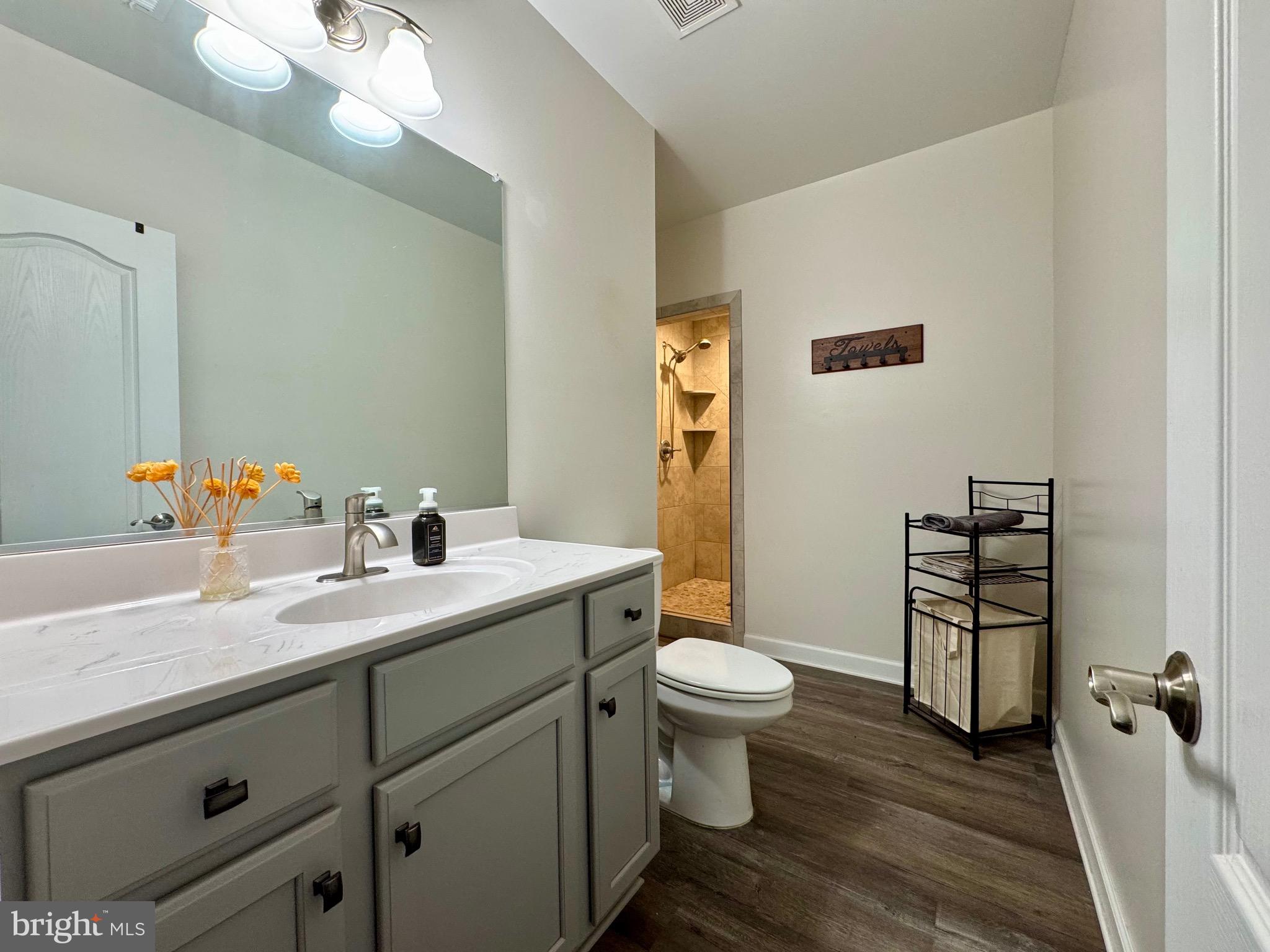 SULLIVAN ESTATES - Residential