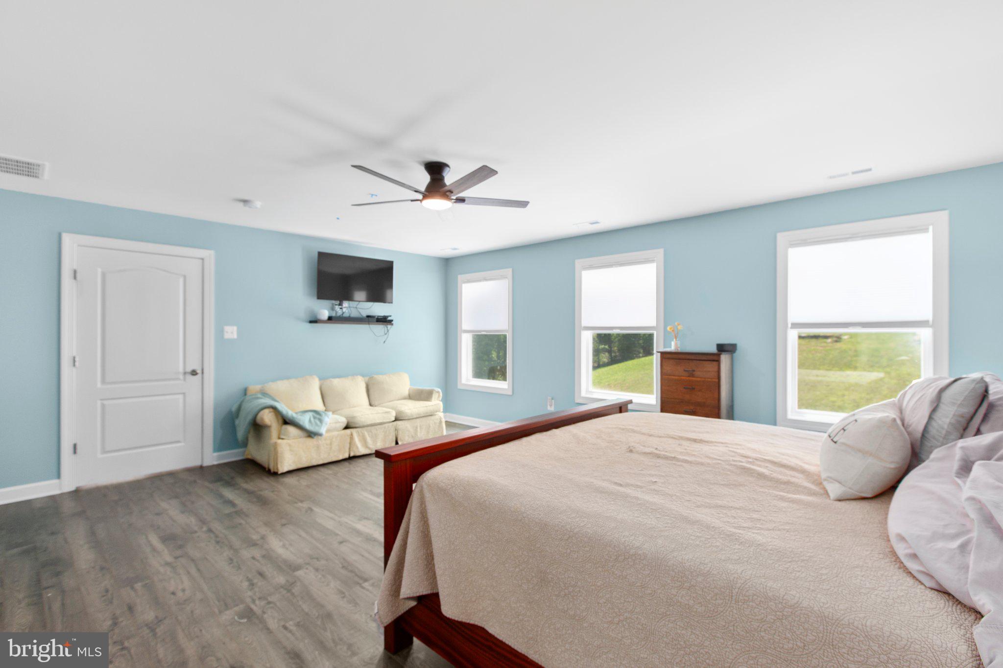 SULLIVAN ESTATES - Residential