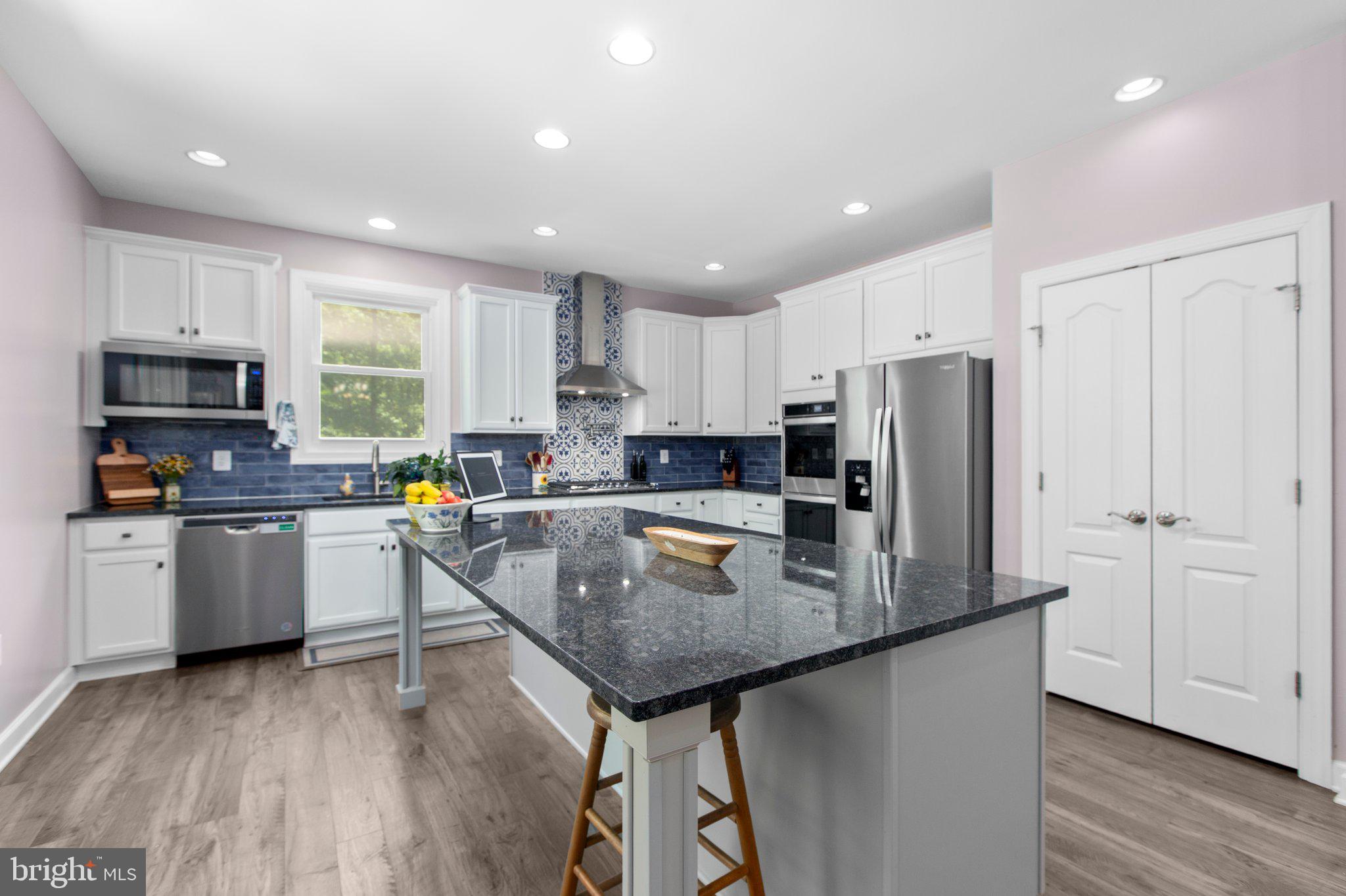 SULLIVAN ESTATES - Residential