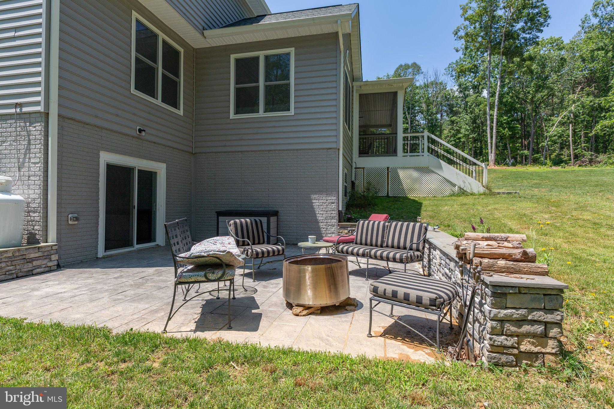 SULLIVAN ESTATES - Residential