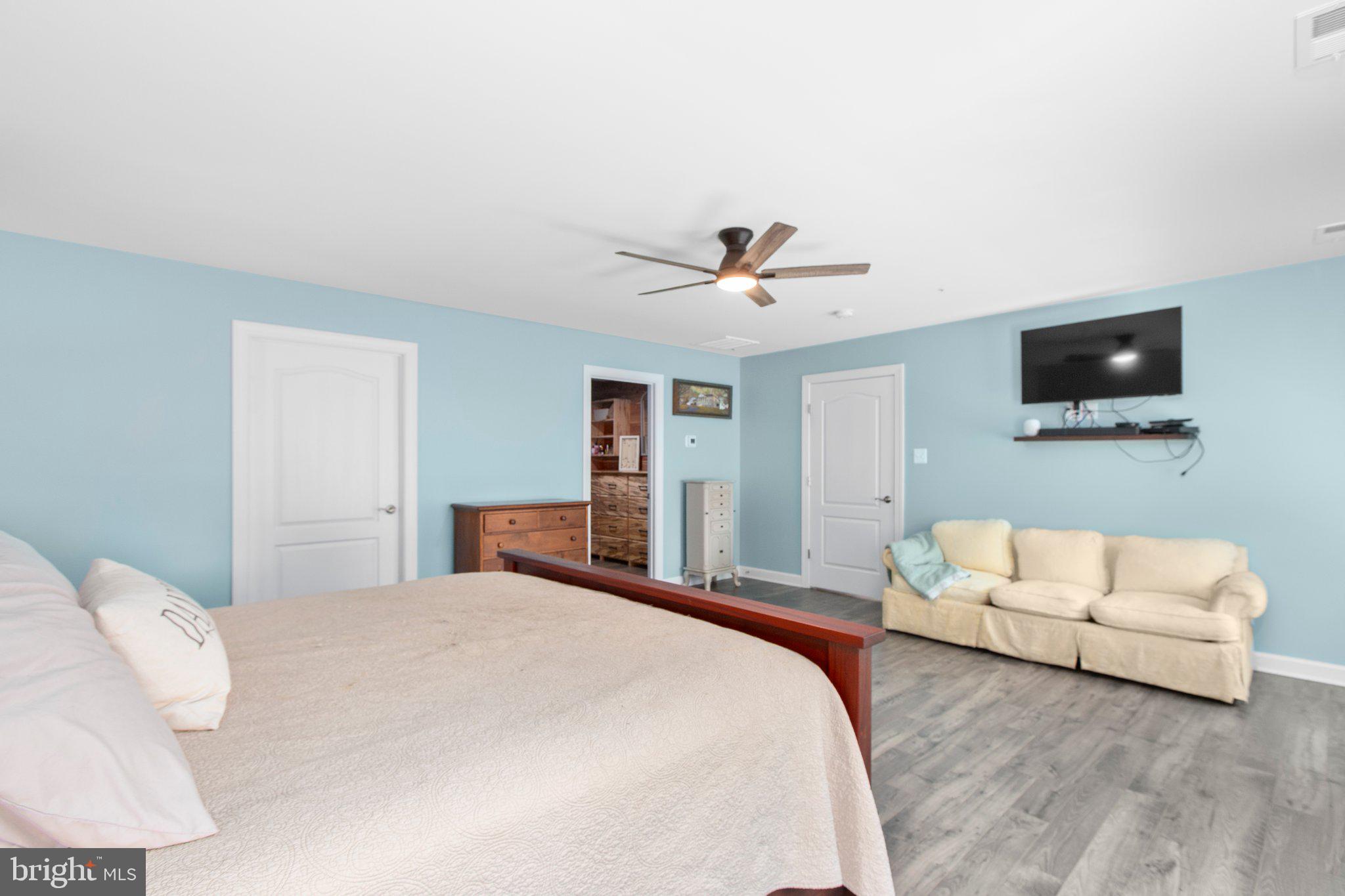 SULLIVAN ESTATES - Residential