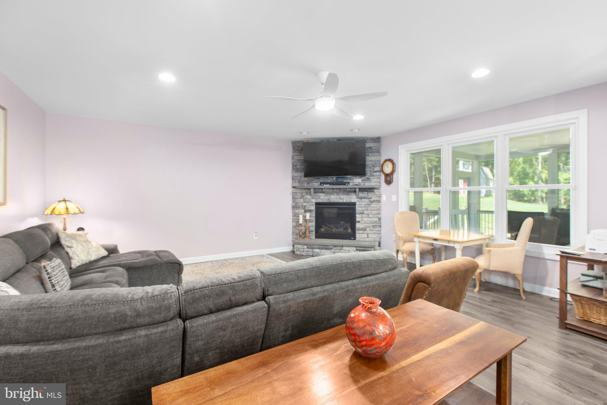 SULLIVAN ESTATES - Residential