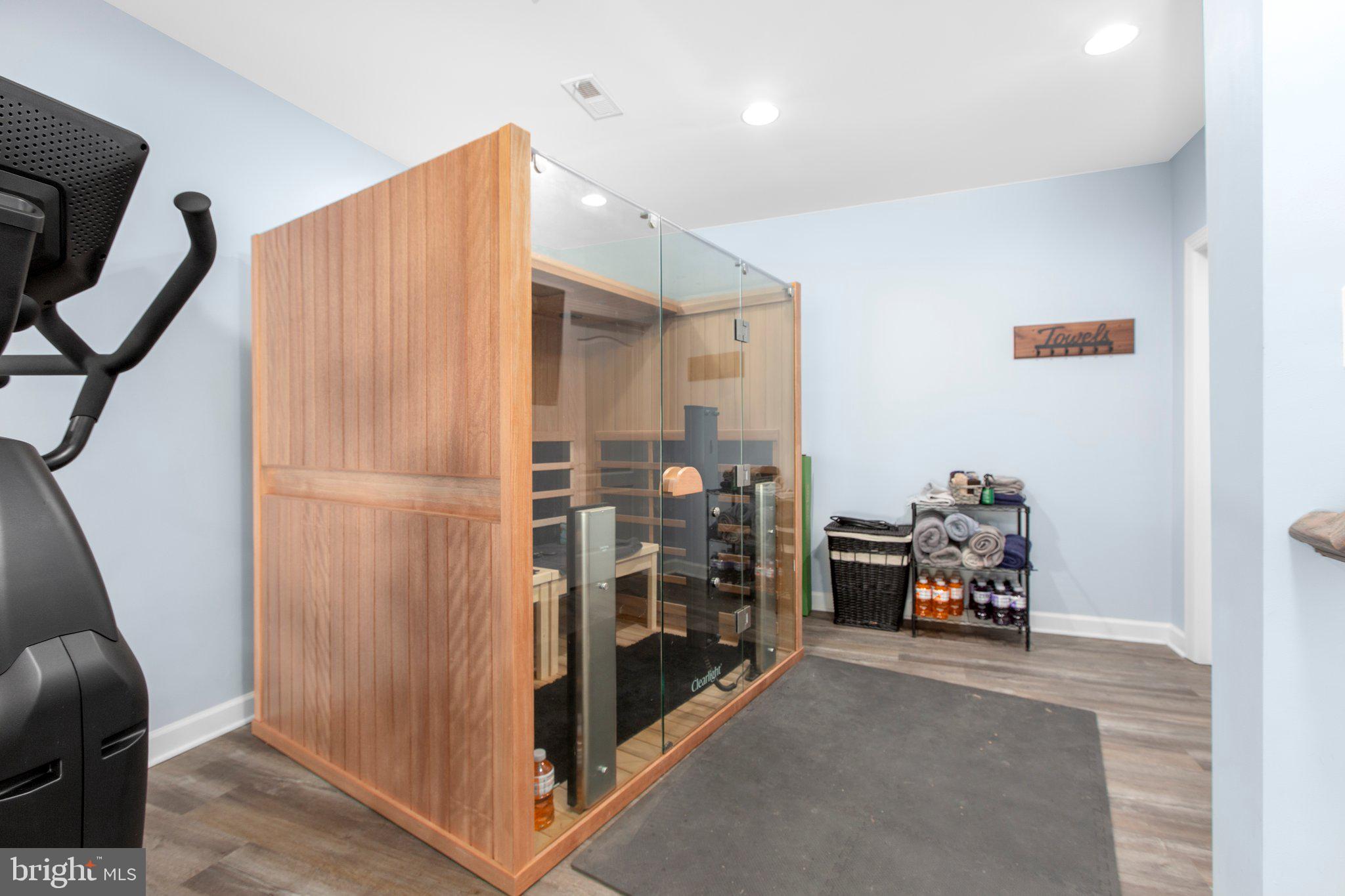 SULLIVAN ESTATES - Residential