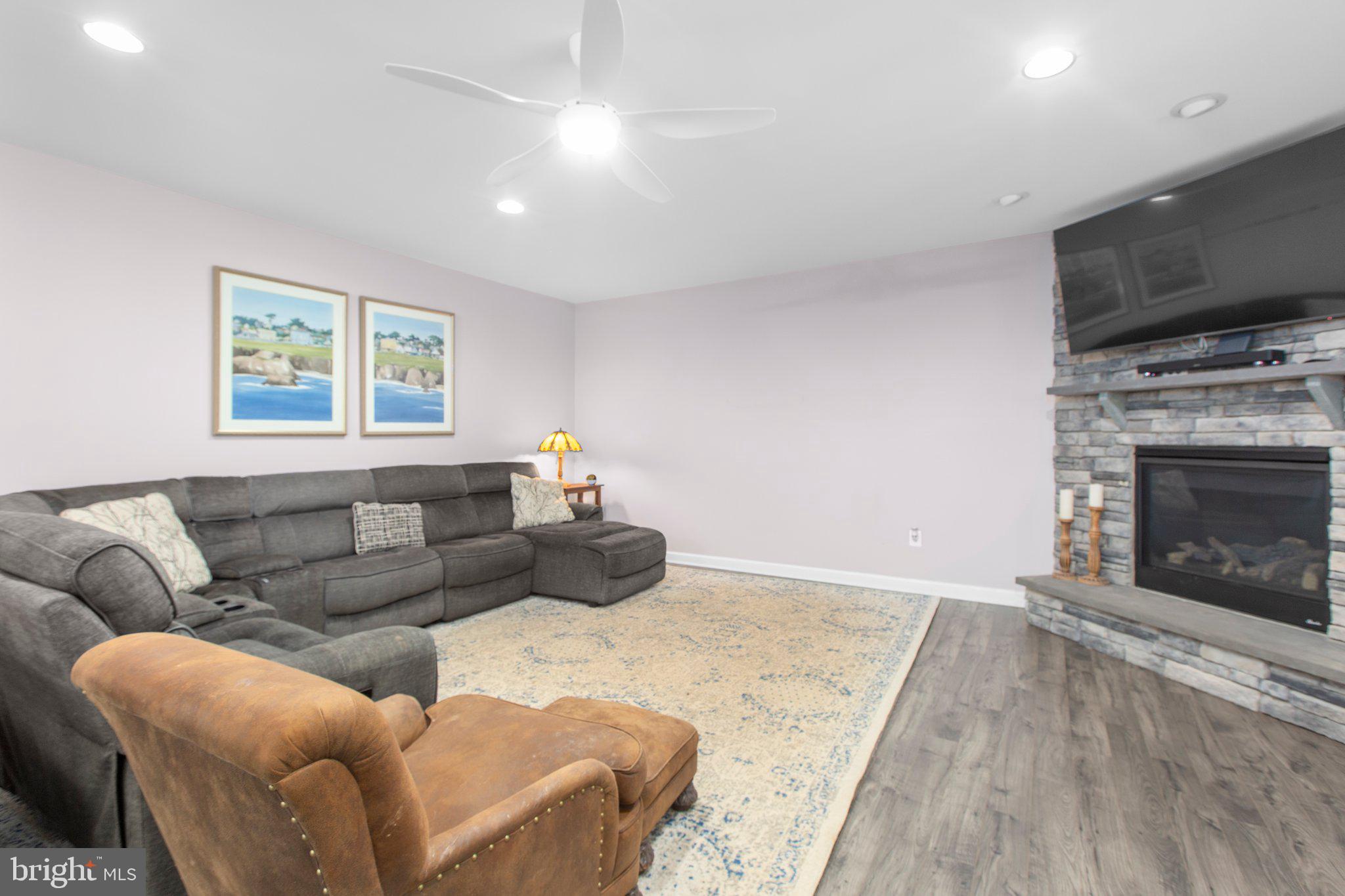 SULLIVAN ESTATES - Residential