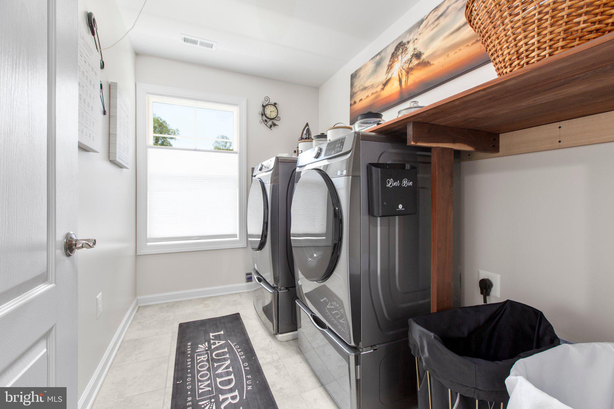 SULLIVAN ESTATES - Residential