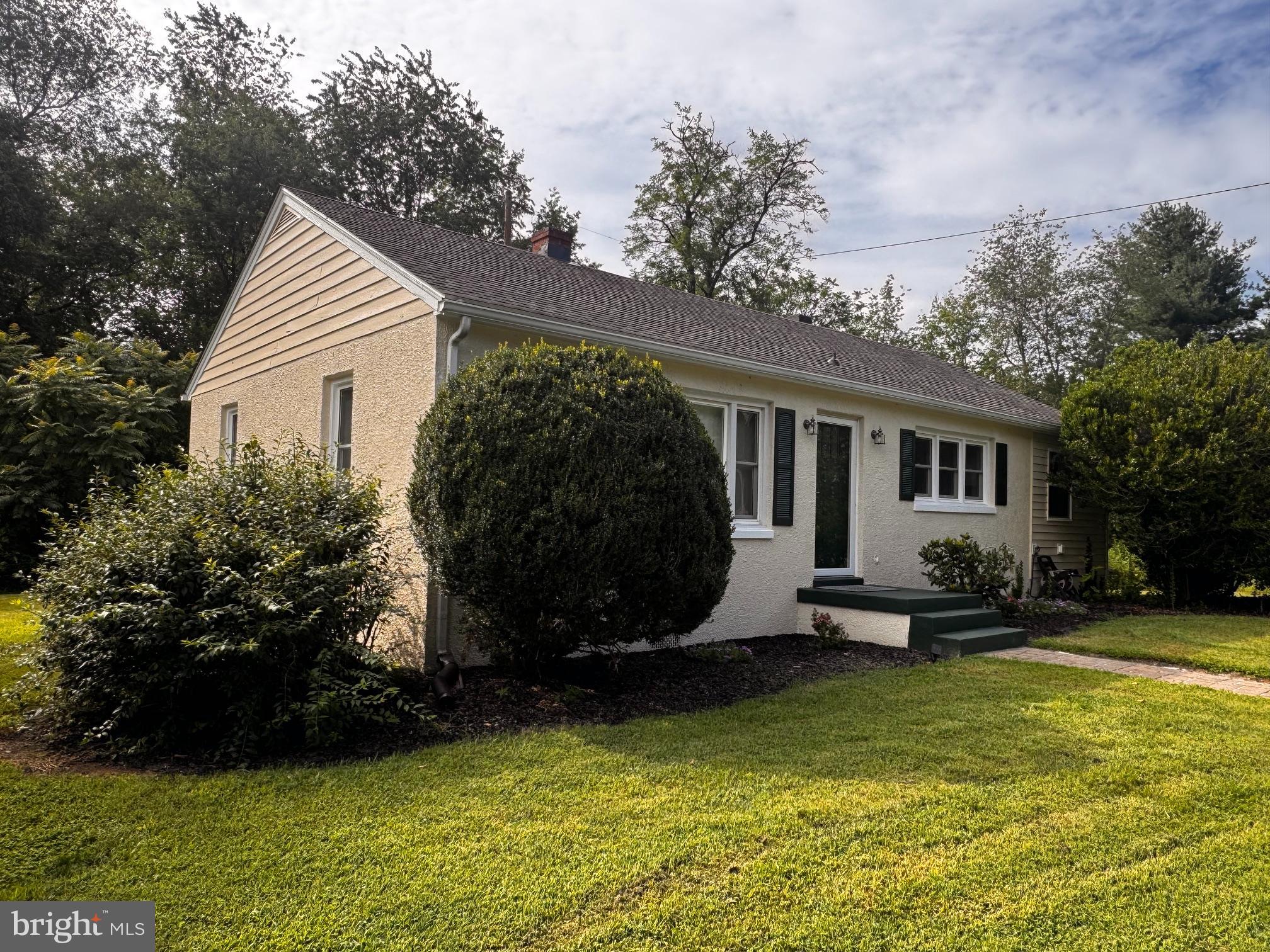 531 RICHMOND ROAD