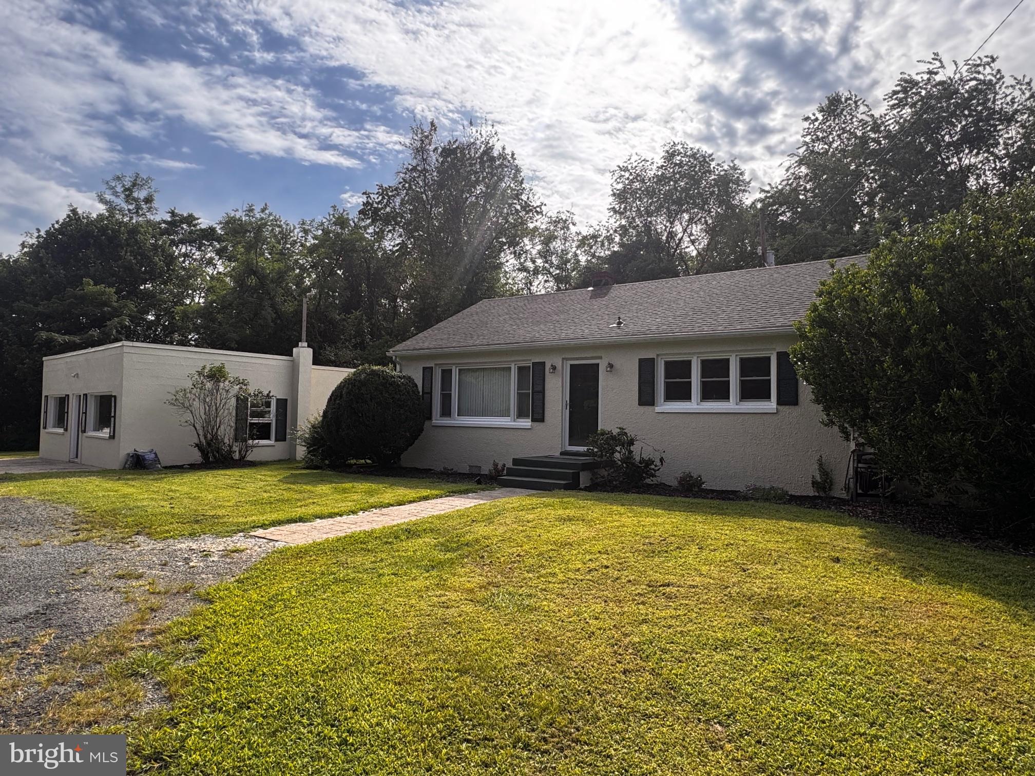 531 RICHMOND ROAD