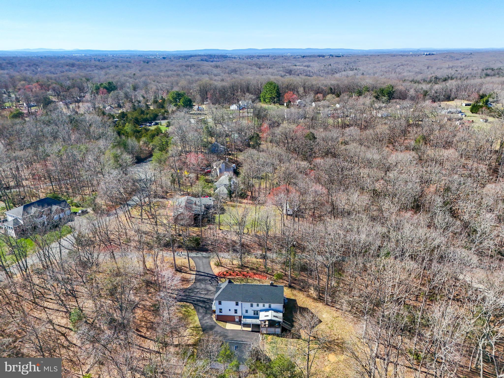 HUNTERS WOODS - Residential