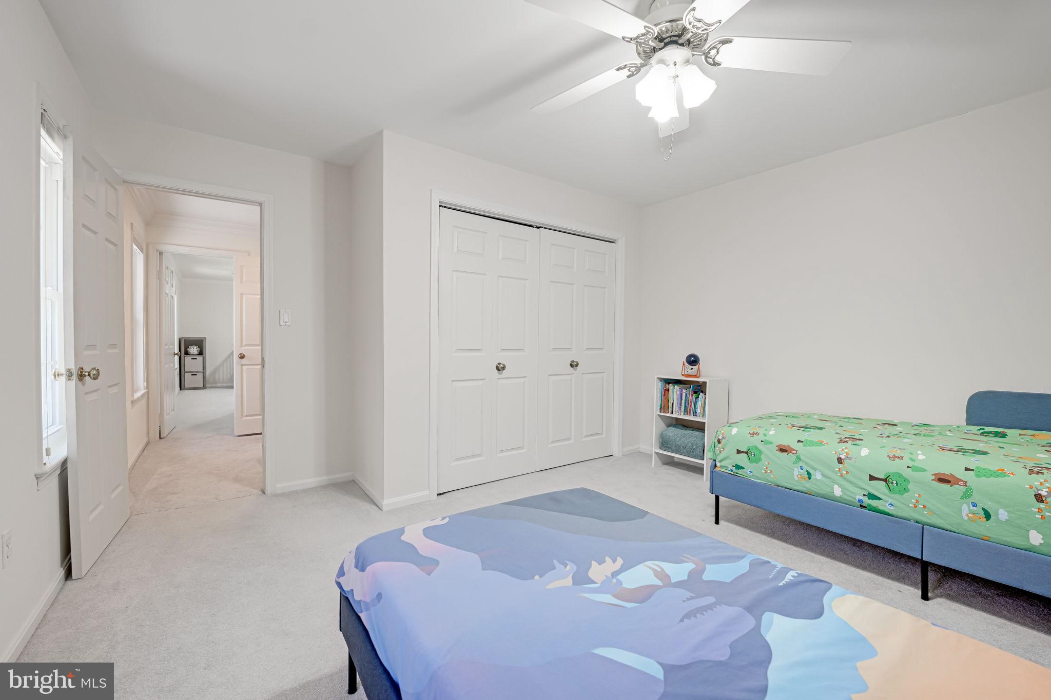 HUNTERS WOODS - Residential