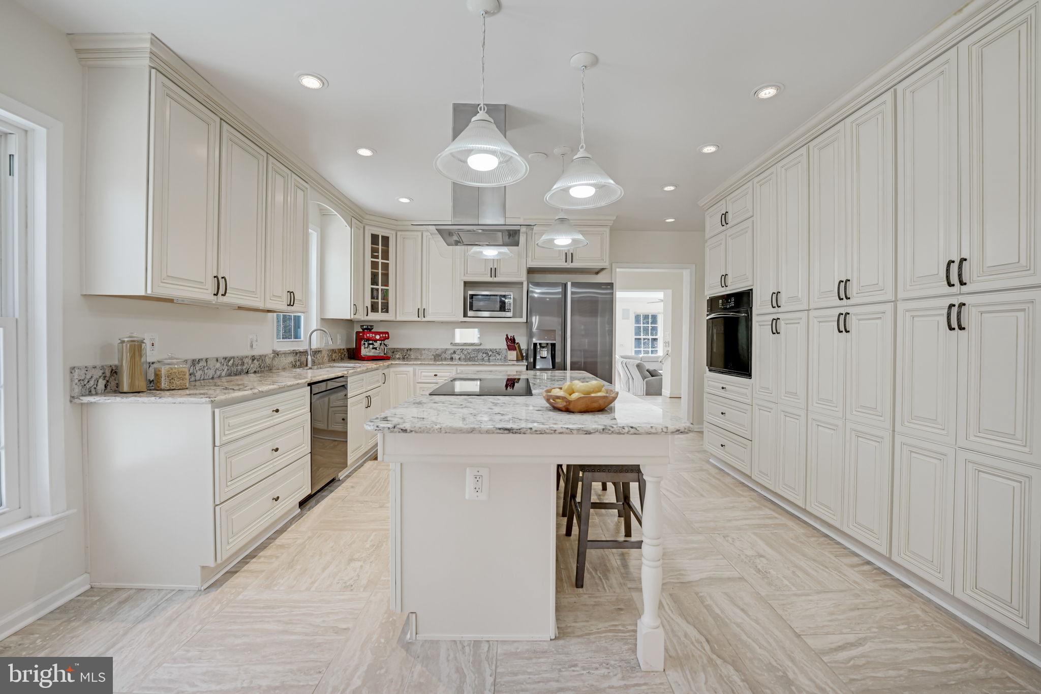 HUNTERS WOODS - Residential