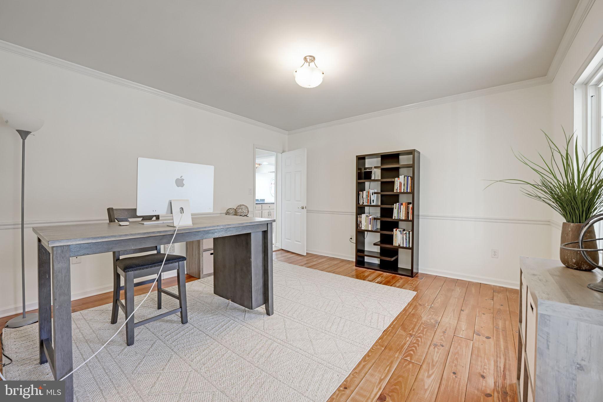 HUNTERS WOODS - Residential