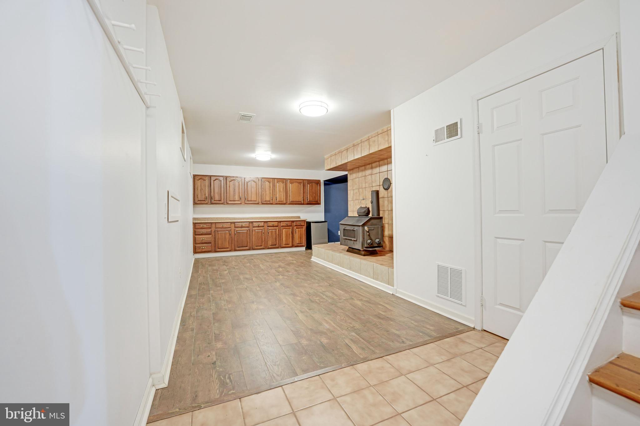 HUNTERS WOODS - Residential