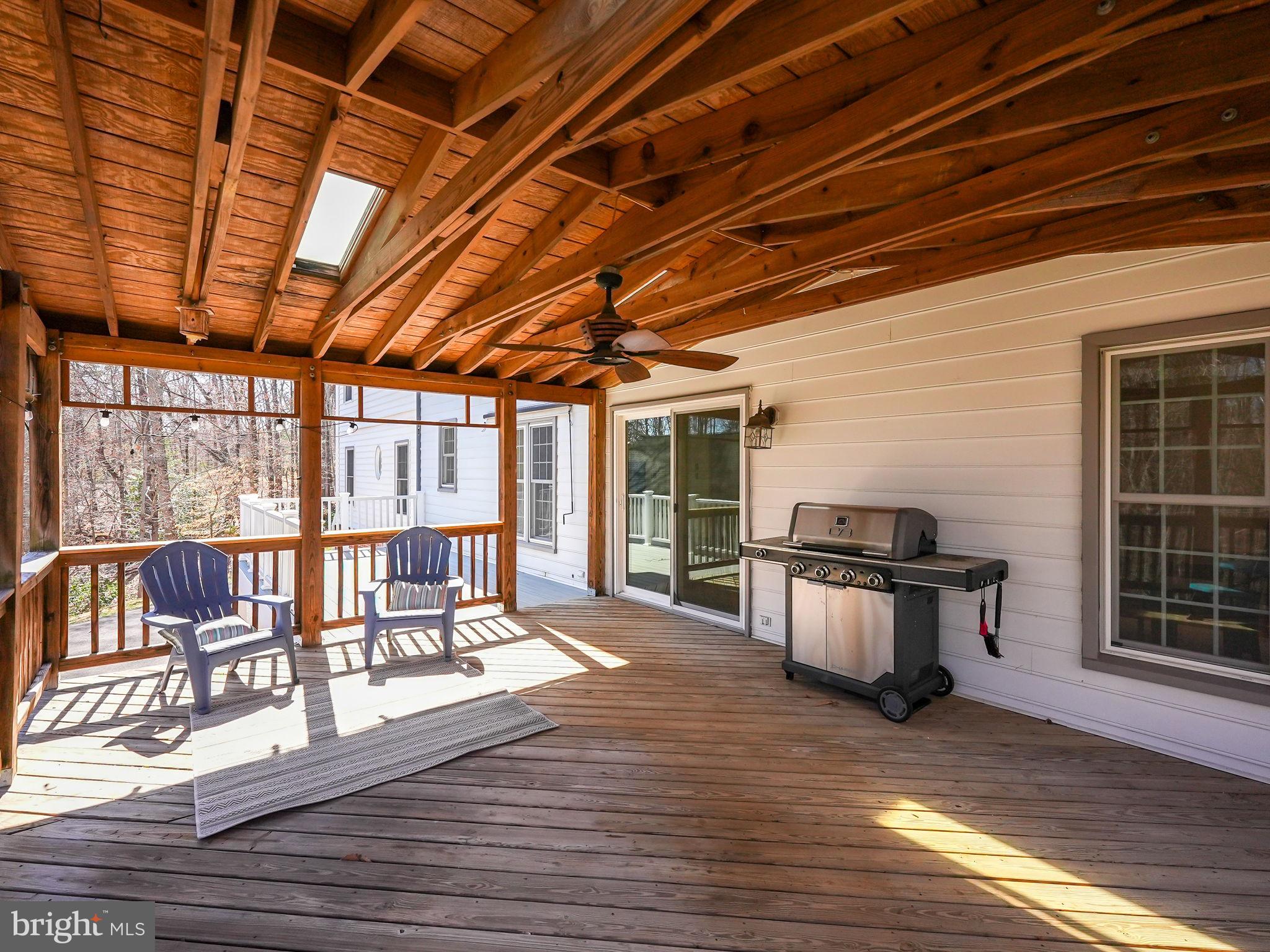 HUNTERS WOODS - Residential