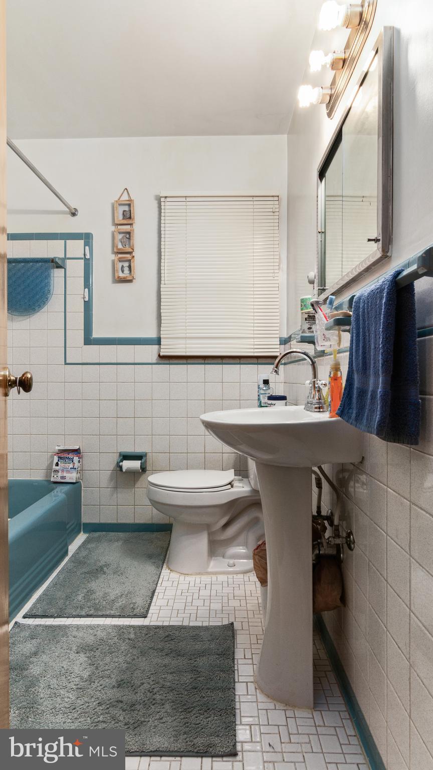 DORCHESTER ESTATES - Residential