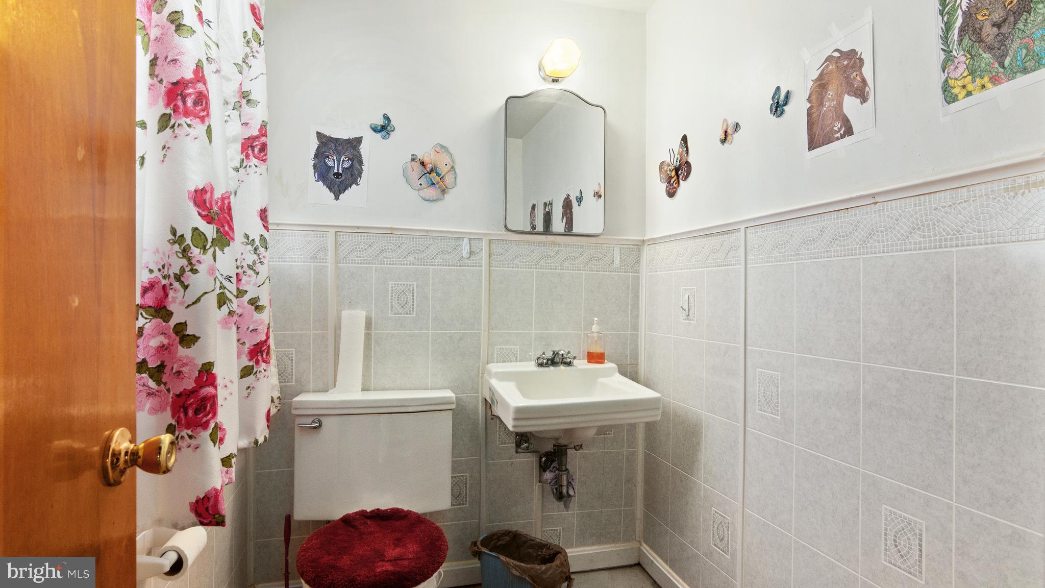 DORCHESTER ESTATES - Residential