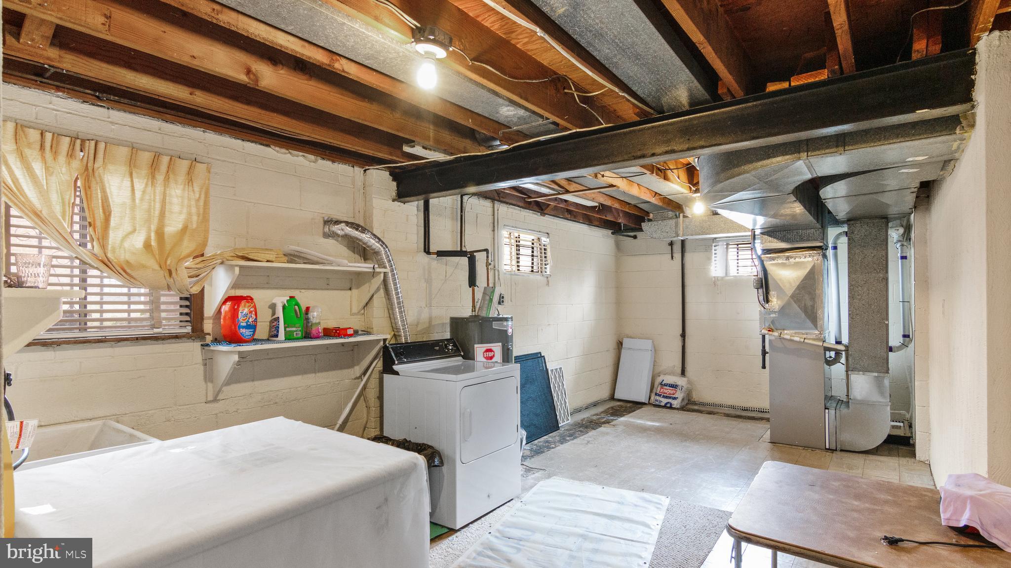 DORCHESTER ESTATES - Residential