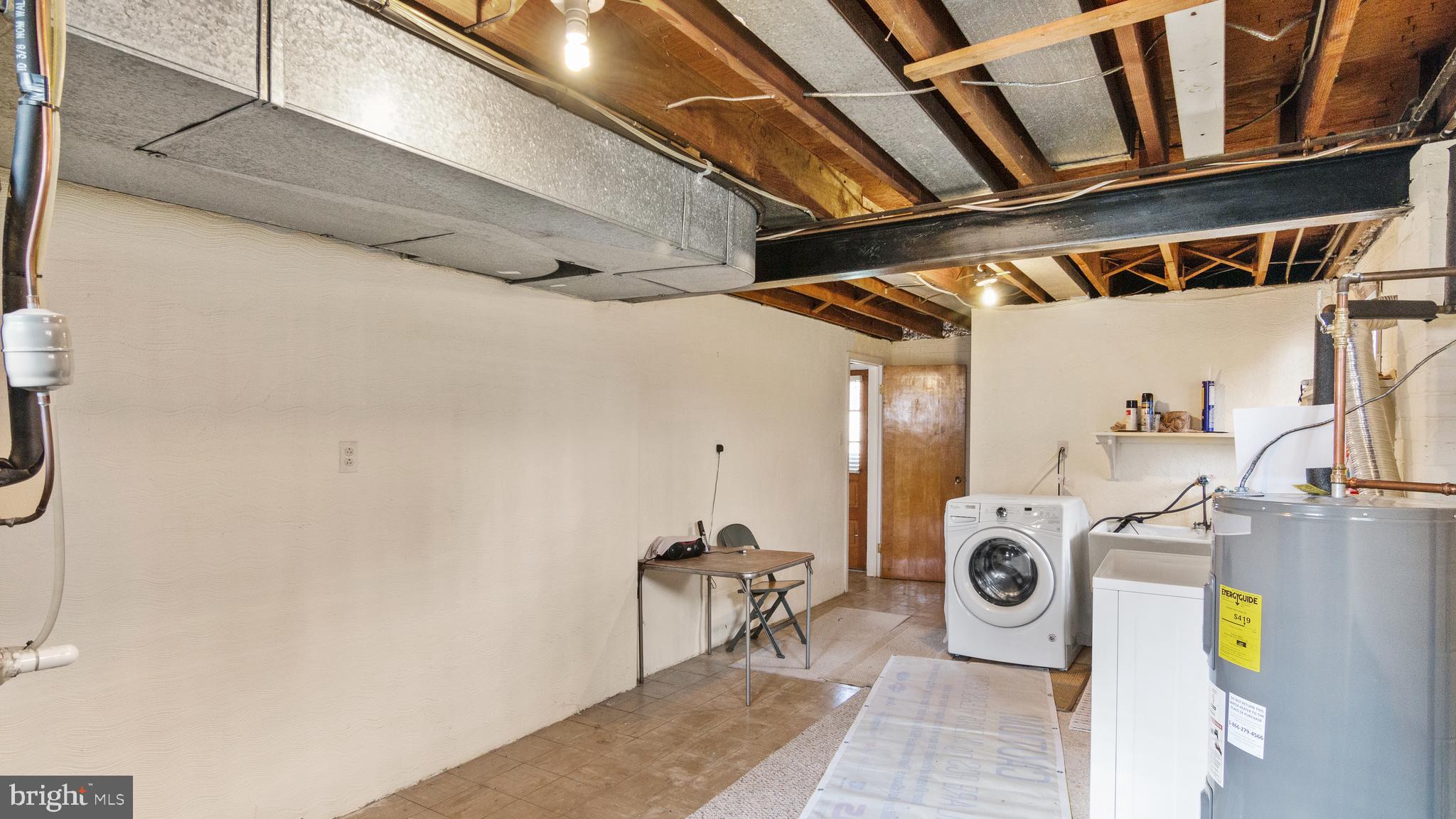 DORCHESTER ESTATES - Residential