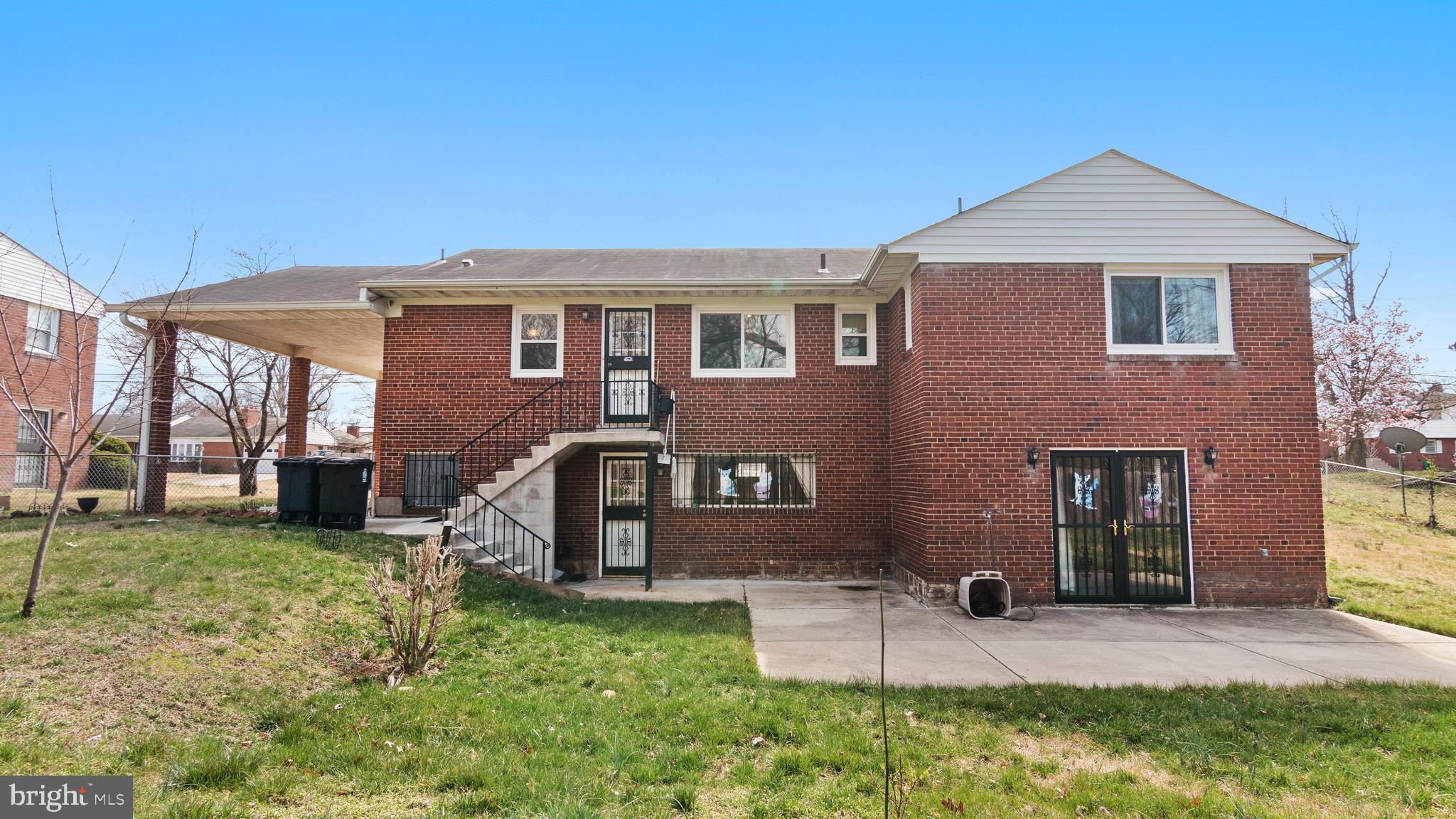 DORCHESTER ESTATES - Residential