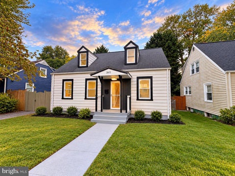 Photo of 2803 Greenway Boulevard, FALLS CHURCH, VA 22042 (MLS # VAFX2345724)