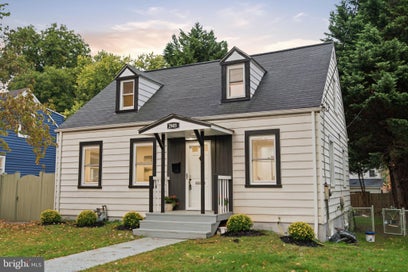 2803 GREENWAY BOULEVARD FALLS CHURCH VA 22042