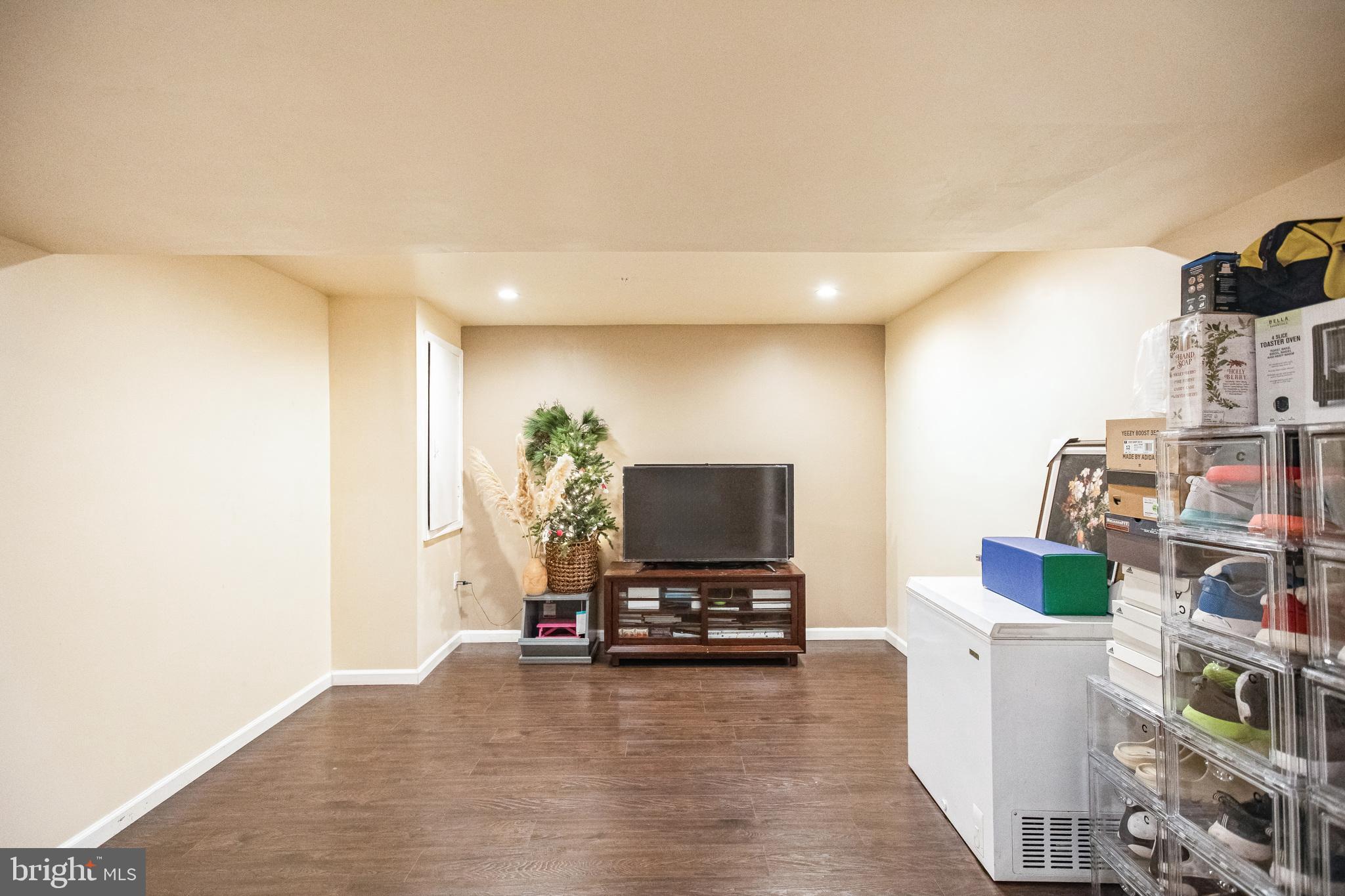 THE PRESERVE AT PISCATAWAY - Residential