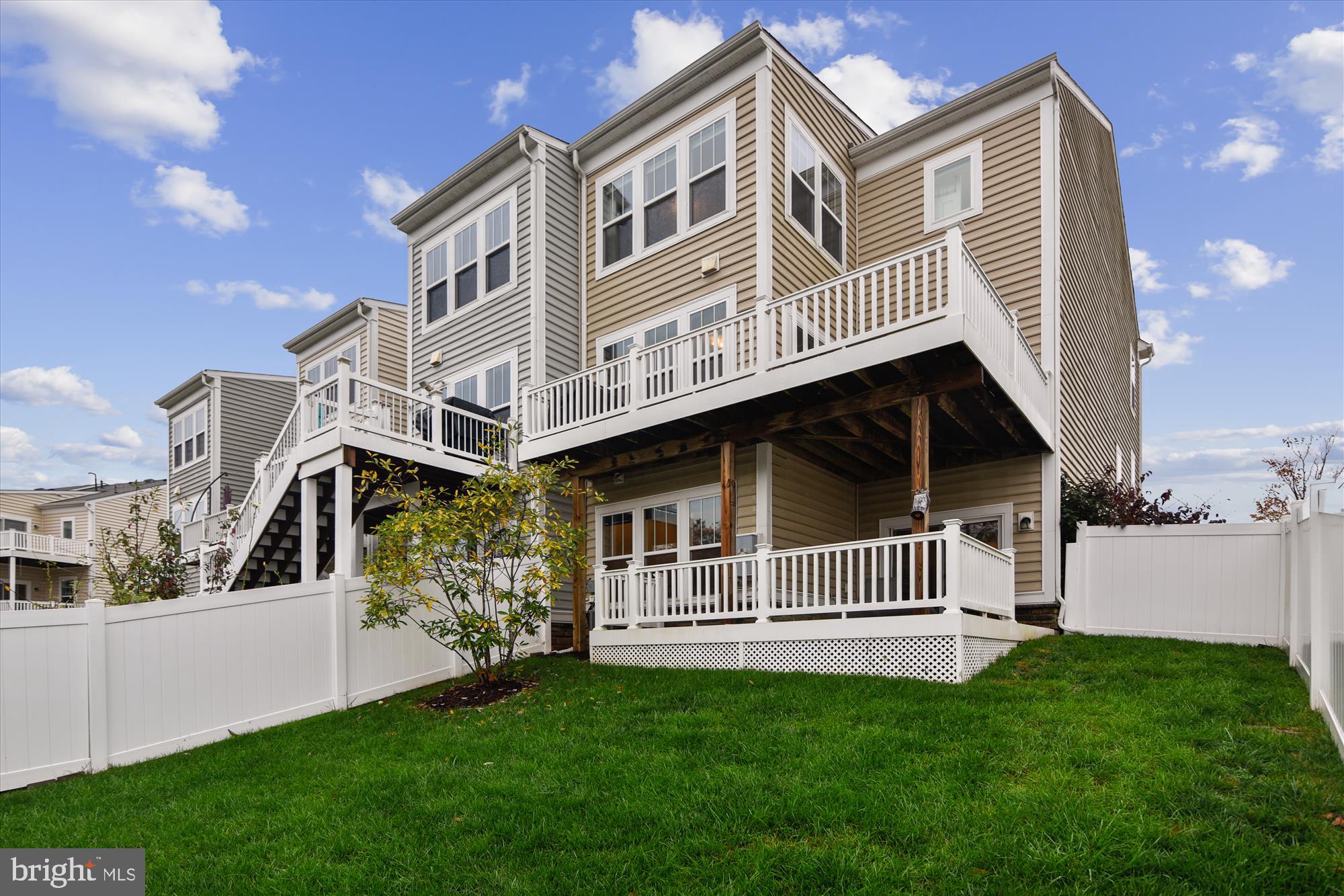 BRAMBLETON - Residential