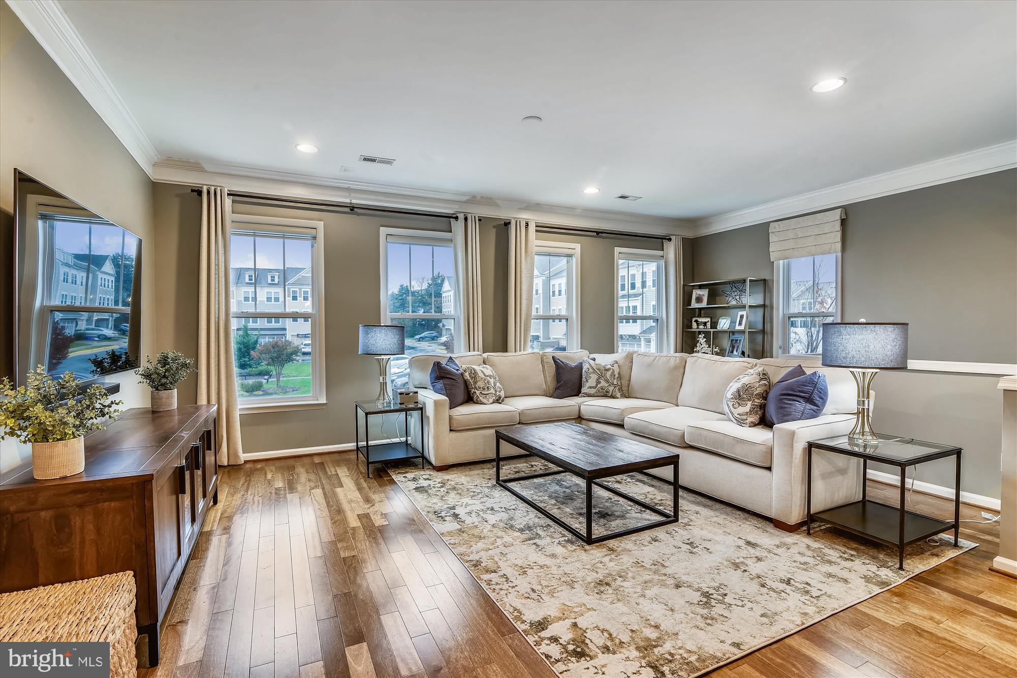 BRAMBLETON - Residential