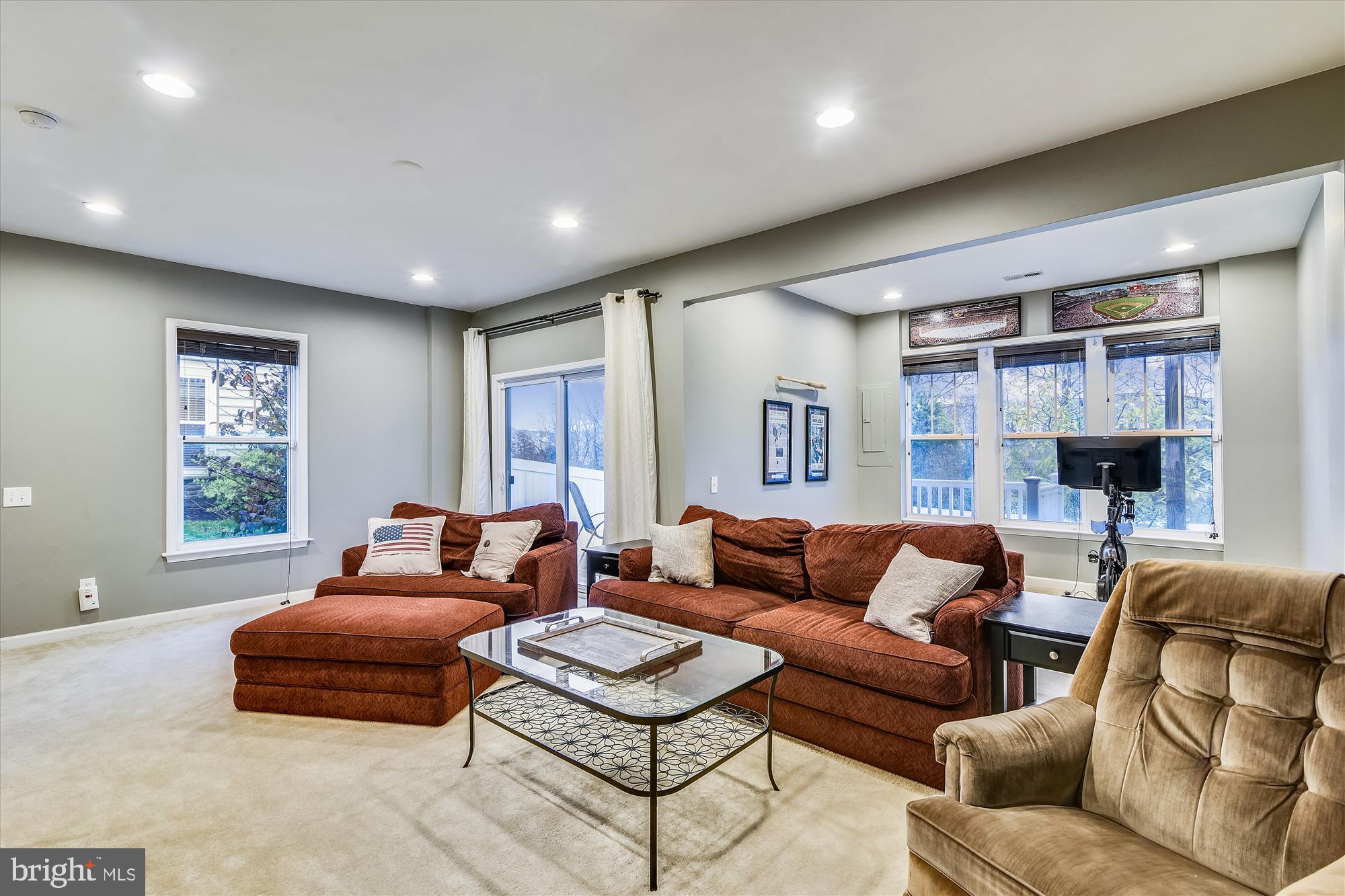 BRAMBLETON - Residential