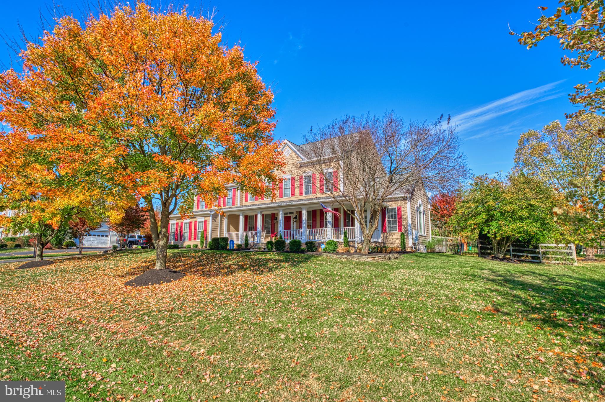 RASPBERRY FALLS - Residential