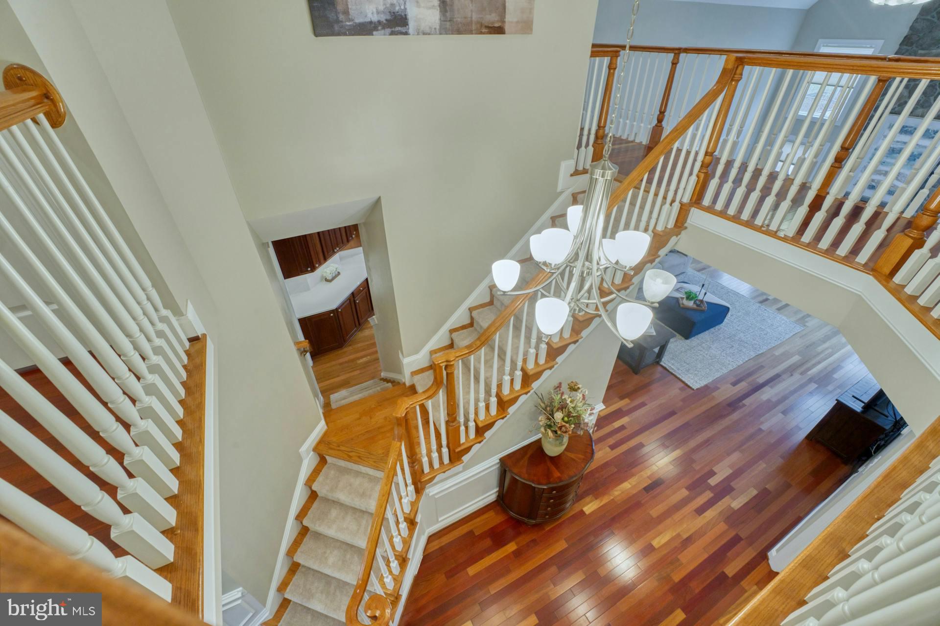 RASPBERRY FALLS - Residential