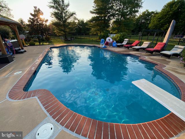 RASPBERRY FALLS - Residential